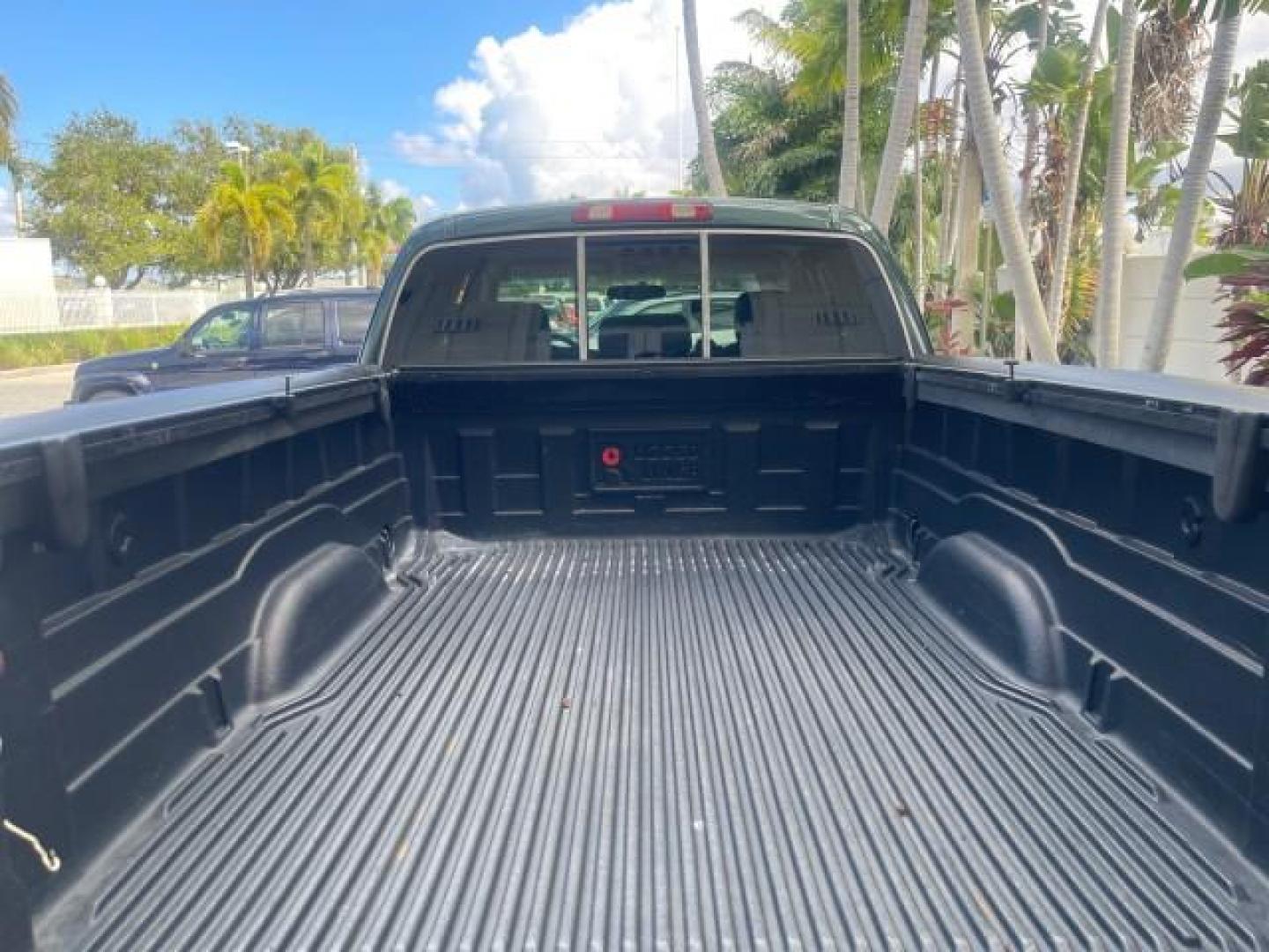 2006 Bluesteel Metallic /Taupe Toyota Tundra SR5 LOW MILES 4.7 V8 (5TBRT34136S) with an 4.7L DOHC SEFI 32-Valve i-Force V8 Engine engine, Automatic transmission, located at 4701 North Dixie Hwy, Pompano Beach, FL, 33064, (954) 422-2889, 26.240938, -80.123474 - OUR WEBPAGE FLORIDACARS1.COM HAS OVER 100 PHOTOS AND FREE CARFAX LINK 2006 TOYOTA TUNDRA SR5 LONG BED VIN: 5TBRT34136S474719 5 T B R T 3 4 1 3 6 S 4 7 4 7 1 9 4 DOOR EXTENDED CAB PICKUP 4.7L V8 F DOHC 32V GASOLINE REAR WHEEL DRIVE Features ABS Brakes Air Conditioning AM/FM Stereo Automatic Transmiss - Photo#94