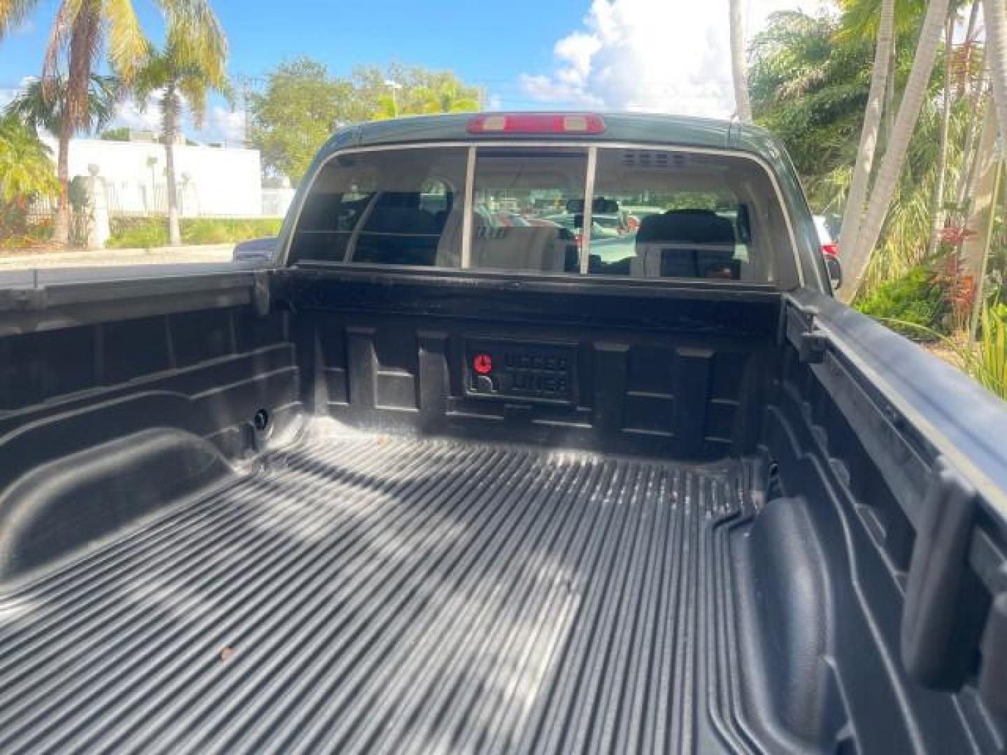 2006 Bluesteel Metallic /Taupe Toyota Tundra SR5 LOW MILES 4.7 V8 (5TBRT34136S) with an 4.7L DOHC SEFI 32-Valve i-Force V8 Engine engine, Automatic transmission, located at 4701 North Dixie Hwy, Pompano Beach, FL, 33064, (954) 422-2889, 26.240938, -80.123474 - OUR WEBPAGE FLORIDACARS1.COM HAS OVER 100 PHOTOS AND FREE CARFAX LINK 2006 TOYOTA TUNDRA SR5 LONG BED VIN: 5TBRT34136S474719 5 T B R T 3 4 1 3 6 S 4 7 4 7 1 9 4 DOOR EXTENDED CAB PICKUP 4.7L V8 F DOHC 32V GASOLINE REAR WHEEL DRIVE Features ABS Brakes Air Conditioning AM/FM Stereo Automatic Transmiss - Photo#96