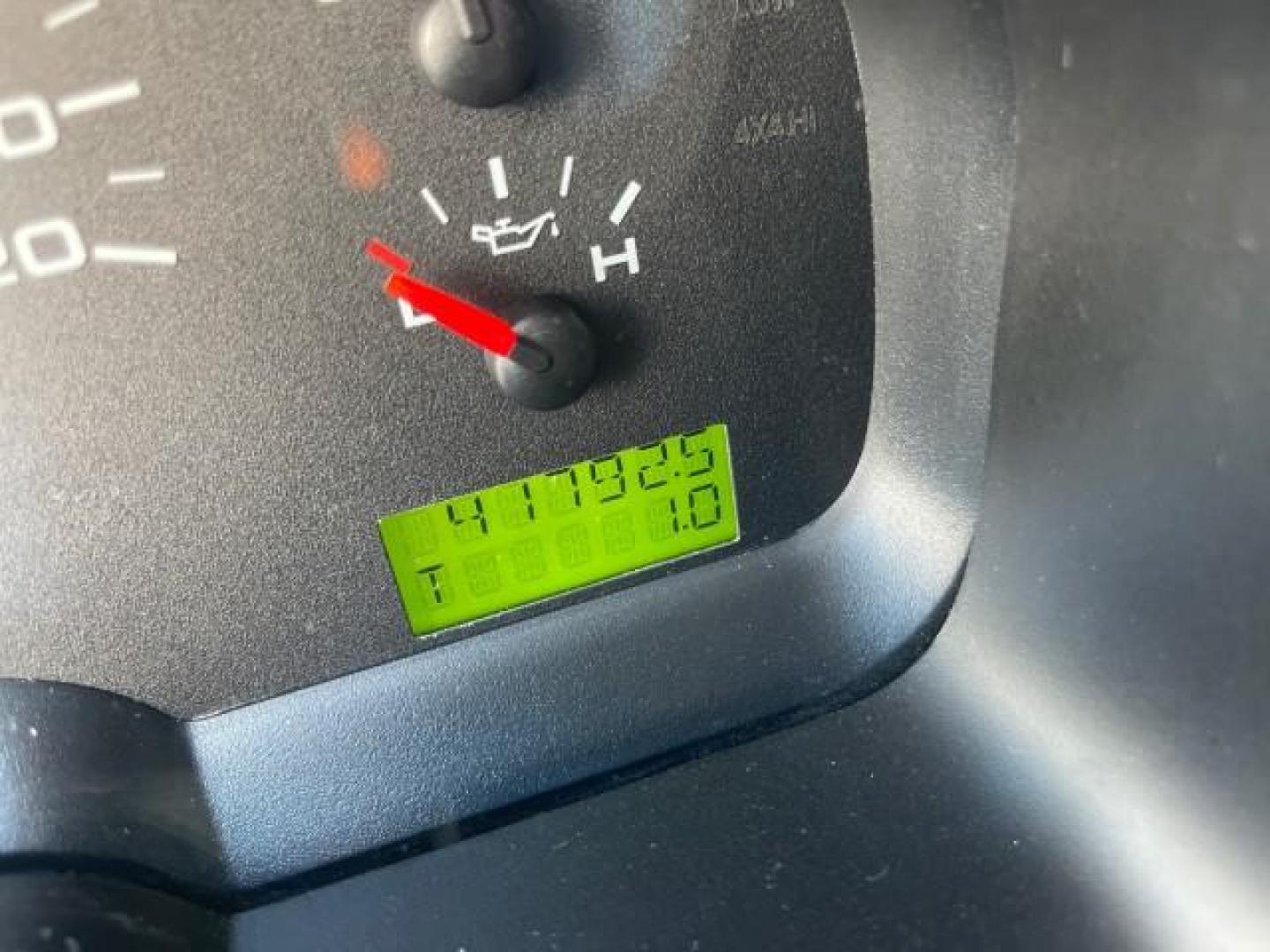 2007 Black /Flint Ford F-150 STX LOW 41,792 1 OWNER (1FTRF12247K) with an 4.2L EFI V6 Engine engine, Automatic transmission, located at 4701 North Dixie Hwy, Pompano Beach, FL, 33064, (954) 422-2889, 26.240938, -80.123474 - OUR WEBPAGE FLORIDACARS1.COM HAS OVER 100 PHOTOS AND FREE CARFAX LINK 2007 FORD F-150 XL LONG BED 8 FT VIN: 1FTRF12247KD38557 1 F T R F 1 2 2 4 7 K D 3 8 5 5 7 PICKUP 4.2L V6 F GASOLINE REAR WHEEL DRIVE Features ABS Brakes Air Conditioning Alloy Wheels AM/FM Stereo Automatic Transmission Auxiliary A - Photo#18
