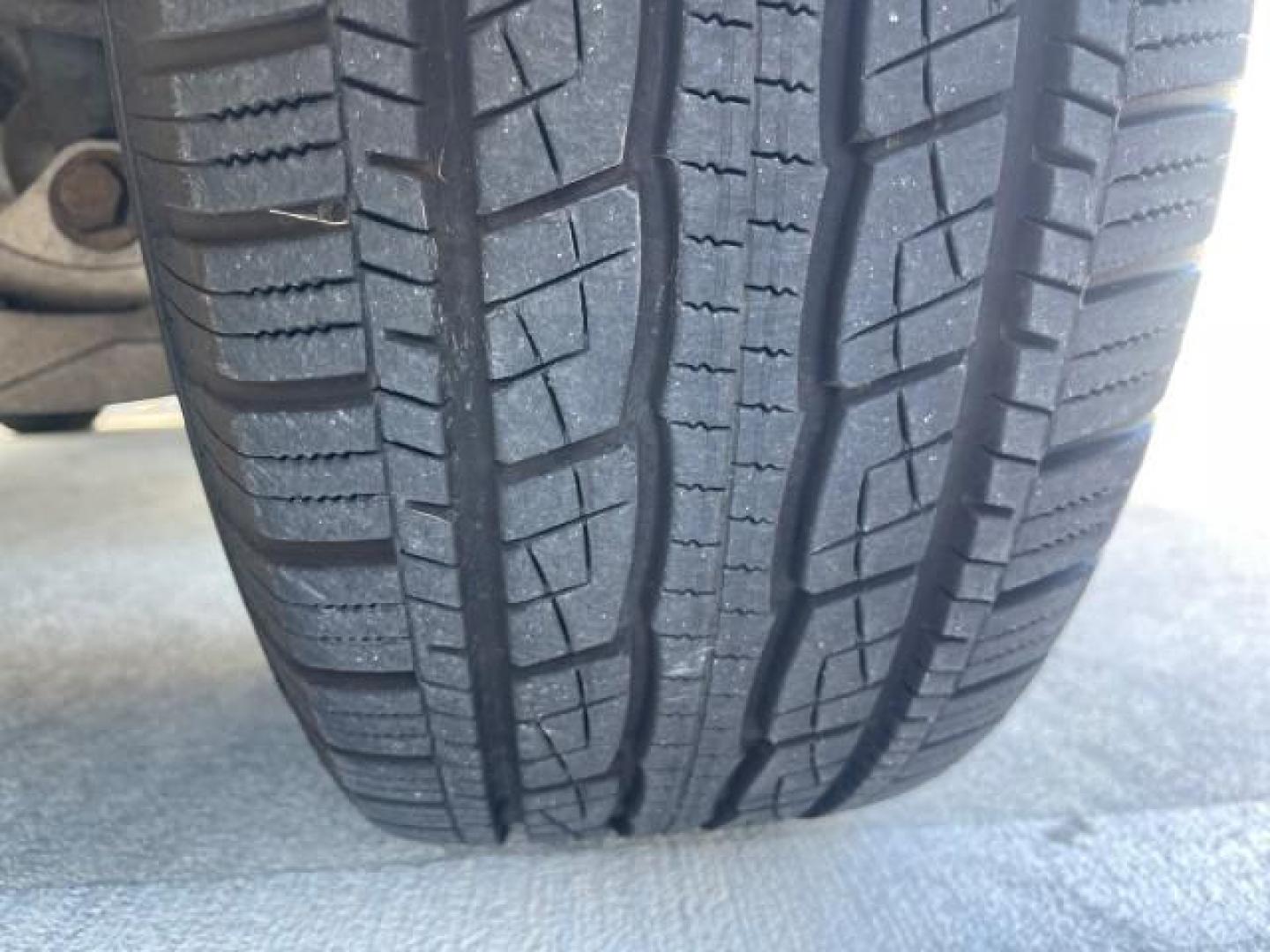 2007 Black /Flint Ford F-150 STX LOW 41,792 1 OWNER (1FTRF12247K) with an 4.2L EFI V6 Engine engine, Automatic transmission, located at 4701 North Dixie Hwy, Pompano Beach, FL, 33064, (954) 422-2889, 26.240938, -80.123474 - OUR WEBPAGE FLORIDACARS1.COM HAS OVER 100 PHOTOS AND FREE CARFAX LINK 2007 FORD F-150 XL LONG BED 8 FT VIN: 1FTRF12247KD38557 1 F T R F 1 2 2 4 7 K D 3 8 5 5 7 PICKUP 4.2L V6 F GASOLINE REAR WHEEL DRIVE Features ABS Brakes Air Conditioning Alloy Wheels AM/FM Stereo Automatic Transmission Auxiliary A - Photo#20