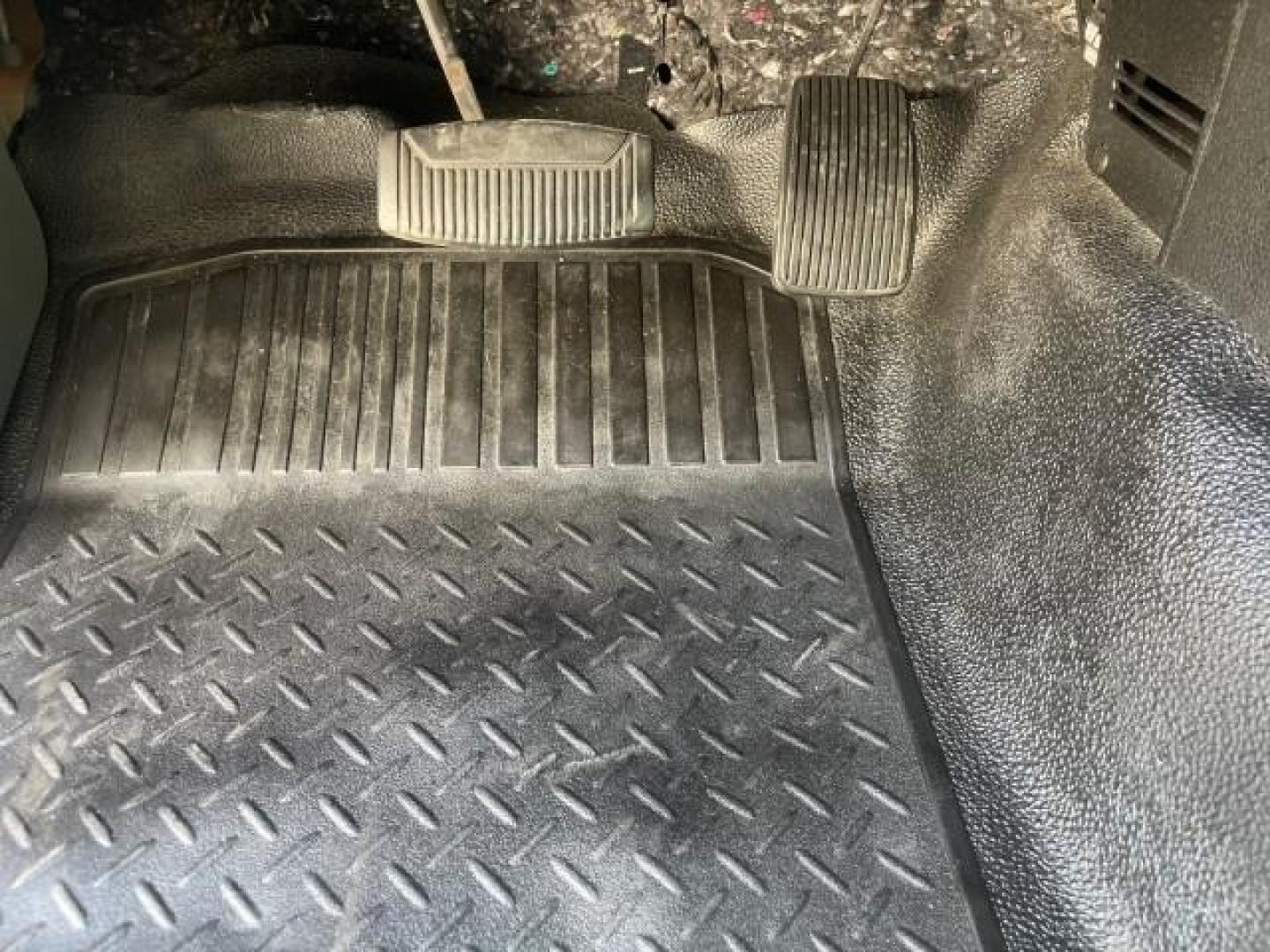 2007 Black /Flint Ford F-150 STX LOW 41,792 1 OWNER (1FTRF12247K) with an 4.2L EFI V6 Engine engine, Automatic transmission, located at 4701 North Dixie Hwy, Pompano Beach, FL, 33064, (954) 422-2889, 26.240938, -80.123474 - OUR WEBPAGE FLORIDACARS1.COM HAS OVER 100 PHOTOS AND FREE CARFAX LINK 2007 FORD F-150 XL LONG BED 8 FT VIN: 1FTRF12247KD38557 1 F T R F 1 2 2 4 7 K D 3 8 5 5 7 PICKUP 4.2L V6 F GASOLINE REAR WHEEL DRIVE Features ABS Brakes Air Conditioning Alloy Wheels AM/FM Stereo Automatic Transmission Auxiliary A - Photo#56