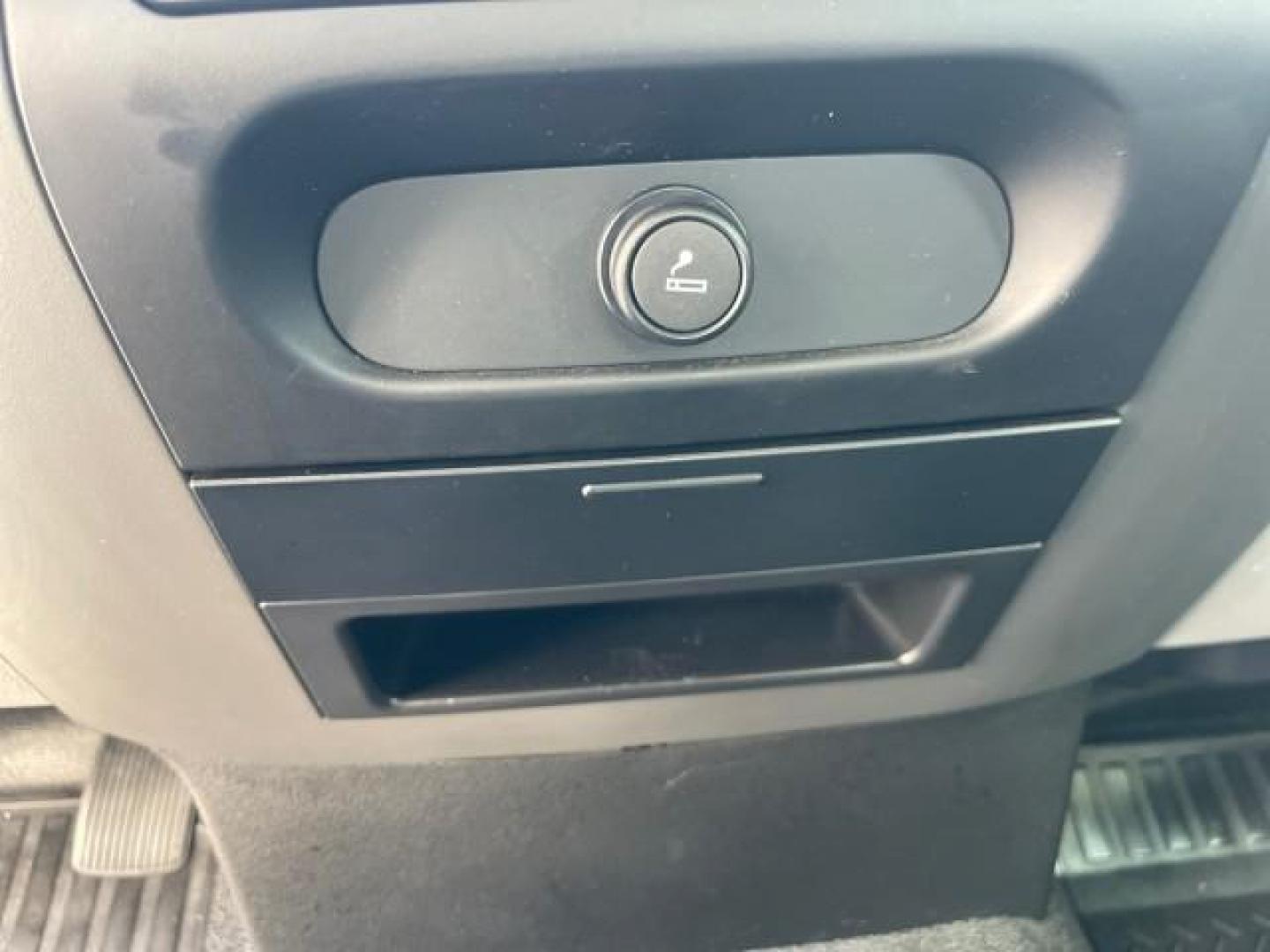 2007 Black /Flint Ford F-150 STX LOW 41,792 1 OWNER (1FTRF12247K) with an 4.2L EFI V6 Engine engine, Automatic transmission, located at 4701 North Dixie Hwy, Pompano Beach, FL, 33064, (954) 422-2889, 26.240938, -80.123474 - OUR WEBPAGE FLORIDACARS1.COM HAS OVER 100 PHOTOS AND FREE CARFAX LINK 2007 FORD F-150 XL LONG BED 8 FT VIN: 1FTRF12247KD38557 1 F T R F 1 2 2 4 7 K D 3 8 5 5 7 PICKUP 4.2L V6 F GASOLINE REAR WHEEL DRIVE Features ABS Brakes Air Conditioning Alloy Wheels AM/FM Stereo Automatic Transmission Auxiliary A - Photo#62