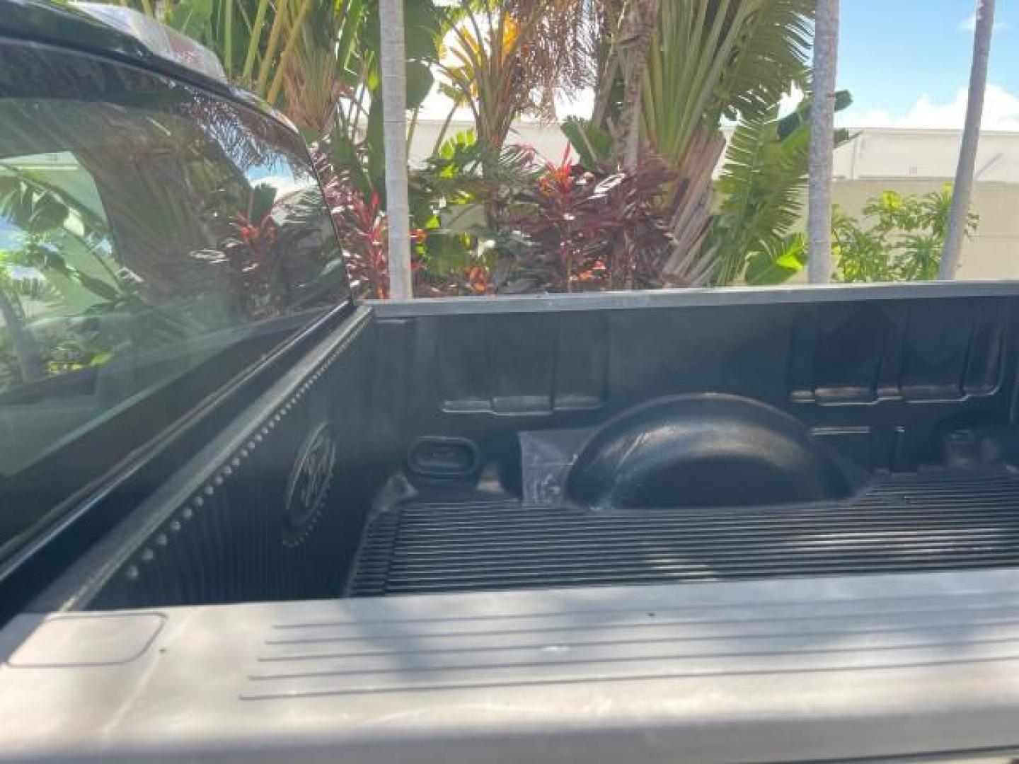 2007 Black /Flint Ford F-150 STX LOW 41,792 1 OWNER (1FTRF12247K) with an 4.2L EFI V6 Engine engine, Automatic transmission, located at 4701 North Dixie Hwy, Pompano Beach, FL, 33064, (954) 422-2889, 26.240938, -80.123474 - OUR WEBPAGE FLORIDACARS1.COM HAS OVER 100 PHOTOS AND FREE CARFAX LINK 2007 FORD F-150 XL LONG BED 8 FT VIN: 1FTRF12247KD38557 1 F T R F 1 2 2 4 7 K D 3 8 5 5 7 PICKUP 4.2L V6 F GASOLINE REAR WHEEL DRIVE Features ABS Brakes Air Conditioning Alloy Wheels AM/FM Stereo Automatic Transmission Auxiliary A - Photo#77