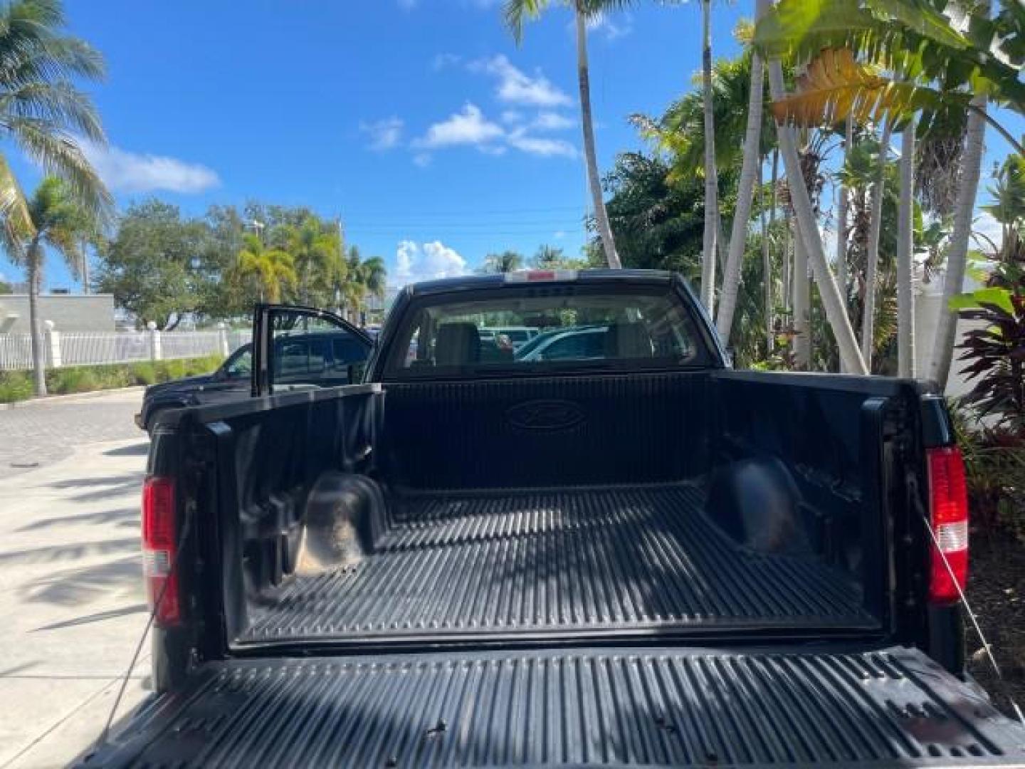2007 Black /Flint Ford F-150 STX LOW 41,792 1 OWNER (1FTRF12247K) with an 4.2L EFI V6 Engine engine, Automatic transmission, located at 4701 North Dixie Hwy, Pompano Beach, FL, 33064, (954) 422-2889, 26.240938, -80.123474 - OUR WEBPAGE FLORIDACARS1.COM HAS OVER 100 PHOTOS AND FREE CARFAX LINK 2007 FORD F-150 XL LONG BED 8 FT VIN: 1FTRF12247KD38557 1 F T R F 1 2 2 4 7 K D 3 8 5 5 7 PICKUP 4.2L V6 F GASOLINE REAR WHEEL DRIVE Features ABS Brakes Air Conditioning Alloy Wheels AM/FM Stereo Automatic Transmission Auxiliary A - Photo#88