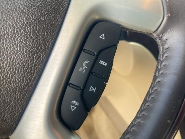 2013 White Diamond Tricoat /Cashmere w/Cocoa Accents Cadillac Escalade LOW MILES 62,322 PEARL WHITE (1GYS3AEF3DR) with an 6.2L Vortec 1000 V8 SFI E85 Engine engine, Automatic transmission, located at 4701 North Dixie Hwy, Pompano Beach, FL, 33064, (954) 422-2889, 26.240938, -80.123474 - OUR WEBPAGE FLORIDACARS1.COM HAS OVER 100 PHOTOS AND FREE CARFAX LINK 2013 CADILLAC ESCALADE WHITE DIAMOND TRICOAT - NEW $$ 63,170 VIN: 1GYS3AEF3DR239301 1 G Y S 3 A E F 3 D R 2 3 9 3 0 1 4 DOOR WAGON/SPORT UTILITY 6.2L V8 F OHV 16V FLEX FUEL REAR WHEEL DRIVE Features A/C Seat(s) ABS Brakes Air Cond - Photo#53