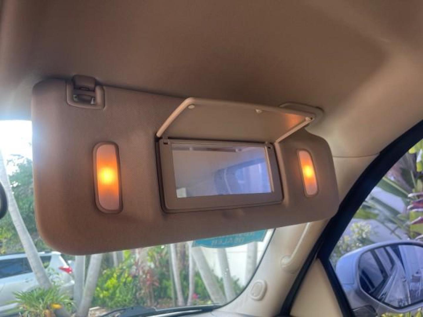 2013 White Diamond Tricoat /Cashmere w/Cocoa Accents Cadillac Escalade LOW MILES 62,315 PEARL WHITE (1GYS3AEF3DR) with an 6.2L Vortec 1000 V8 SFI E85 Engine engine, Automatic transmission, located at 4701 North Dixie Hwy, Pompano Beach, FL, 33064, (954) 422-2889, 26.240938, -80.123474 - OUR WEBPAGE FLORIDACARS1.COM HAS OVER 100 PHOTOS AND FREE CARFAX LINK 2013 CADILLAC ESCALADE WHITE DIAMOND TRICOAT - NEW $$ 63,170 VIN: 1GYS3AEF3DR239301 1 G Y S 3 A E F 3 D R 2 3 9 3 0 1 4 DOOR WAGON/SPORT UTILITY 6.2L V8 F OHV 16V FLEX FUEL REAR WHEEL DRIVE Features A/C Seat(s) ABS Brakes Air Cond - Photo#73