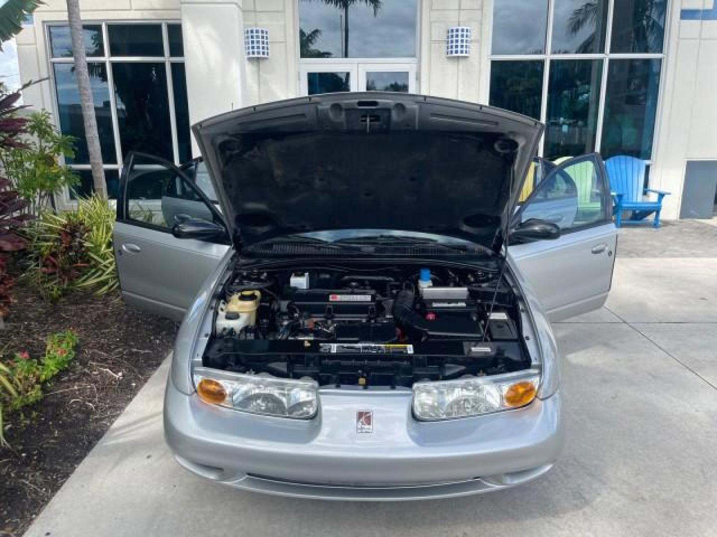2002 Light Silver /Grey Saturn SL2 LOW MILES 51,437 1 OWNER FLORIDA (1G8ZK54782Z) with an 1.9L DOHC SPFI 16-Valve L4 Aluminum Engine engine, Automatic transmission, located at 4701 North Dixie Hwy, Pompano Beach, FL, 33064, (954) 422-2889, 26.240938, -80.123474 - OUR WEBPAGE FLORIDACARS1.COM HAS OVER 100 PHOTOS AND FREE CARFAX LINK 2002 SATURN S-SERIES SL2 VIN: 1G8ZK54782Z312050 1 G 8 Z K 5 4 7 8 2 Z 3 1 2 0 5 0 SEDAN 4 DR 1.9L I4 F DOHC 16V GASOLINE FRONT WHEEL DRIVE Features Air Conditioning AM/FM Stereo Automatic Transmission Cloth Seats Rear Defroster Pr - Photo#17