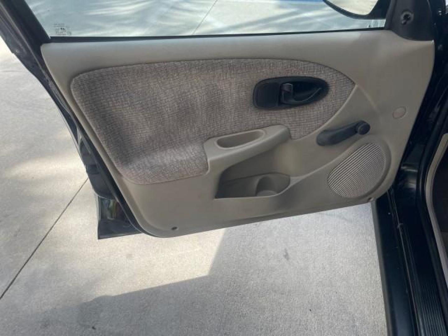 2002 Light Silver /Grey Saturn SL2 LOW MILES 51,437 1 OWNER FLORIDA (1G8ZK54782Z) with an 1.9L DOHC SPFI 16-Valve L4 Aluminum Engine engine, Automatic transmission, located at 4701 North Dixie Hwy, Pompano Beach, FL, 33064, (954) 422-2889, 26.240938, -80.123474 - OUR WEBPAGE FLORIDACARS1.COM HAS OVER 100 PHOTOS AND FREE CARFAX LINK 2002 SATURN S-SERIES SL2 VIN: 1G8ZK54782Z312050 1 G 8 Z K 5 4 7 8 2 Z 3 1 2 0 5 0 SEDAN 4 DR 1.9L I4 F DOHC 16V GASOLINE FRONT WHEEL DRIVE Features Air Conditioning AM/FM Stereo Automatic Transmission Cloth Seats Rear Defroster Pr - Photo#42