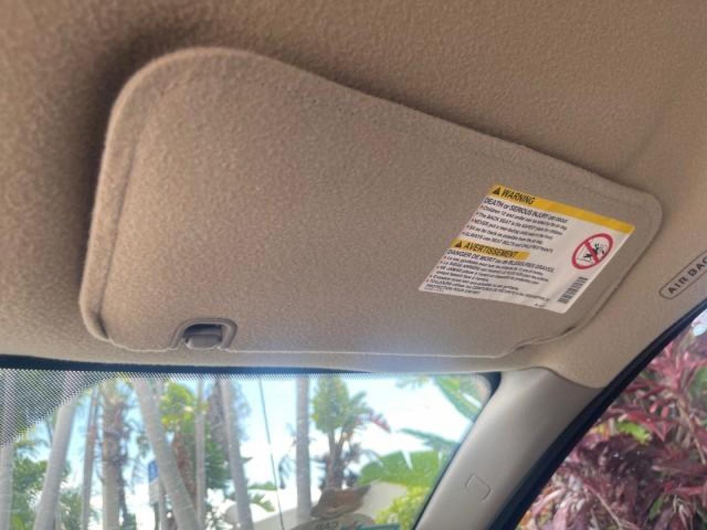 2002 Light Silver /Grey Saturn SL2 LOW MILES 51,437 1 OWNER FLORIDA (1G8ZK54782Z) with an 1.9L DOHC SPFI 16-Valve L4 Aluminum Engine engine, Automatic transmission, located at 4701 North Dixie Hwy, Pompano Beach, FL, 33064, (954) 422-2889, 26.240938, -80.123474 - OUR WEBPAGE FLORIDACARS1.COM HAS OVER 100 PHOTOS AND FREE CARFAX LINK 2002 SATURN S-SERIES SL2 VIN: 1G8ZK54782Z312050 1 G 8 Z K 5 4 7 8 2 Z 3 1 2 0 5 0 SEDAN 4 DR 1.9L I4 F DOHC 16V GASOLINE FRONT WHEEL DRIVE Features Air Conditioning AM/FM Stereo Automatic Transmission Cloth Seats Rear Defroster Pr - Photo#63