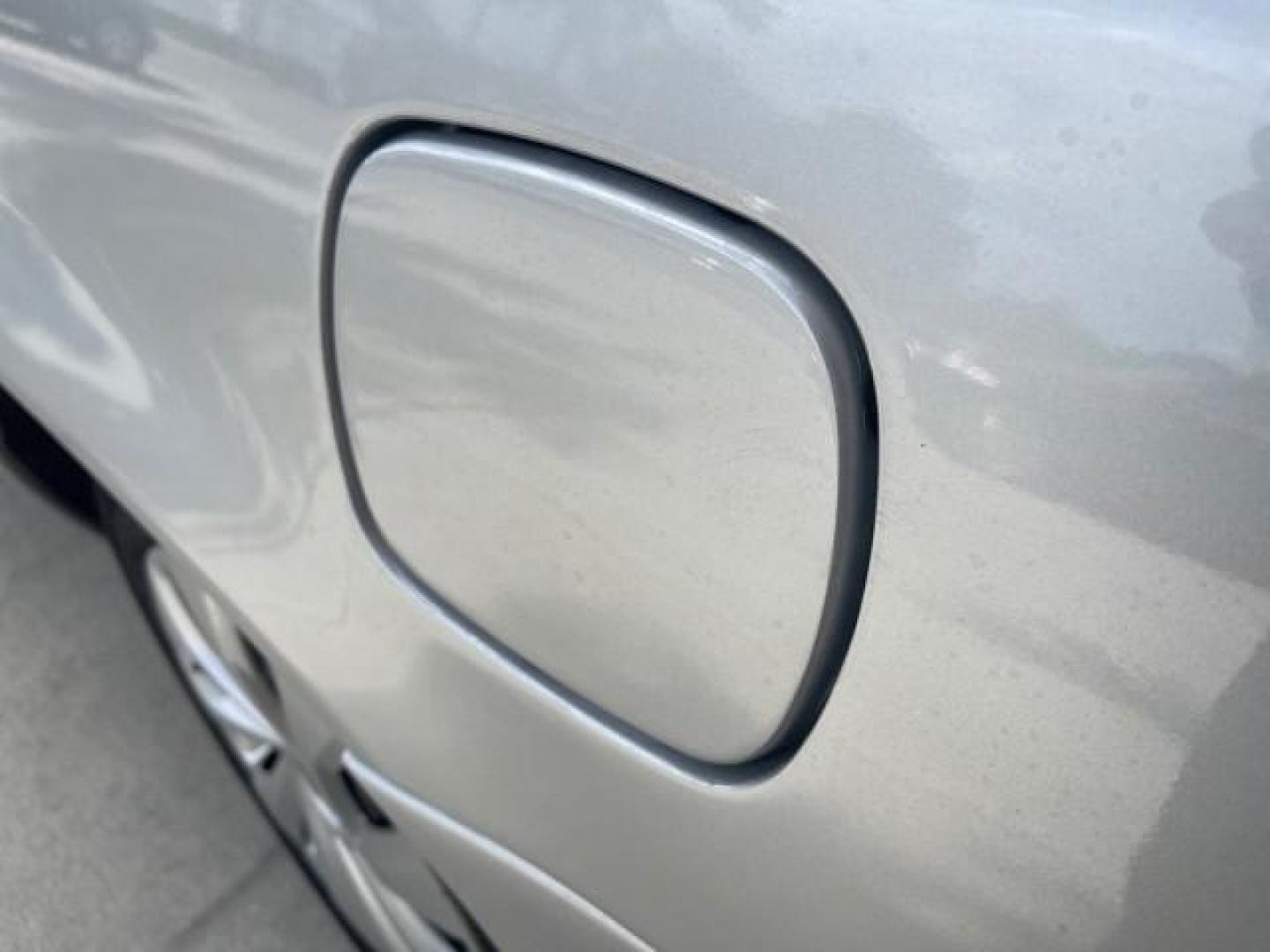 2002 Light Silver /Grey Saturn SL2 LOW MILES 51,437 1 OWNER FLORIDA (1G8ZK54782Z) with an 1.9L DOHC SPFI 16-Valve L4 Aluminum Engine engine, Automatic transmission, located at 4701 North Dixie Hwy, Pompano Beach, FL, 33064, (954) 422-2889, 26.240938, -80.123474 - OUR WEBPAGE FLORIDACARS1.COM HAS OVER 100 PHOTOS AND FREE CARFAX LINK 2002 SATURN S-SERIES SL2 VIN: 1G8ZK54782Z312050 1 G 8 Z K 5 4 7 8 2 Z 3 1 2 0 5 0 SEDAN 4 DR 1.9L I4 F DOHC 16V GASOLINE FRONT WHEEL DRIVE Features Air Conditioning AM/FM Stereo Automatic Transmission Cloth Seats Rear Defroster Pr - Photo#81