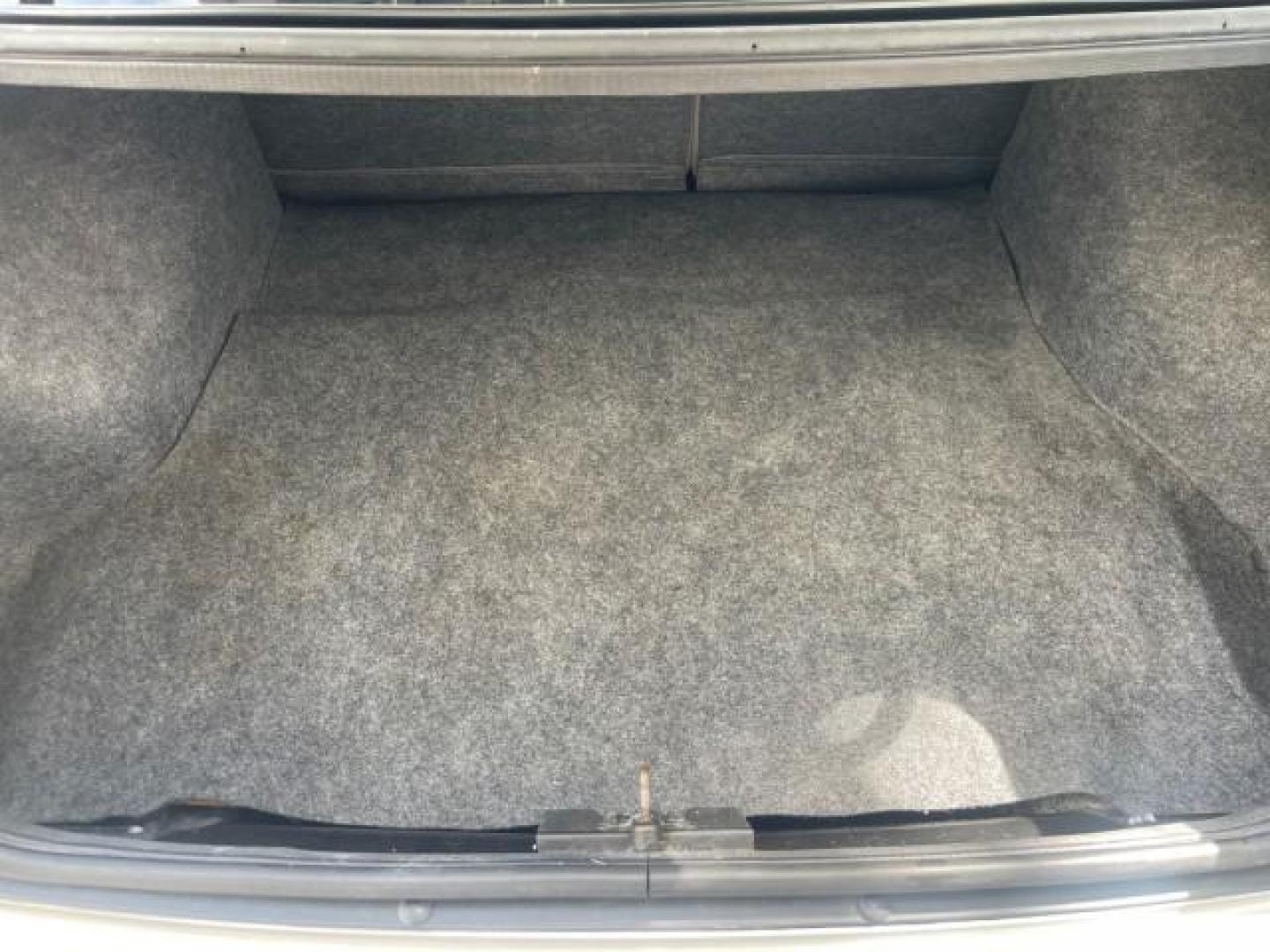 2002 Light Silver /Grey Saturn SL2 LOW MILES 51,437 1 OWNER FLORIDA (1G8ZK54782Z) with an 1.9L DOHC SPFI 16-Valve L4 Aluminum Engine engine, Automatic transmission, located at 4701 North Dixie Hwy, Pompano Beach, FL, 33064, (954) 422-2889, 26.240938, -80.123474 - OUR WEBPAGE FLORIDACARS1.COM HAS OVER 100 PHOTOS AND FREE CARFAX LINK 2002 SATURN S-SERIES SL2 VIN: 1G8ZK54782Z312050 1 G 8 Z K 5 4 7 8 2 Z 3 1 2 0 5 0 SEDAN 4 DR 1.9L I4 F DOHC 16V GASOLINE FRONT WHEEL DRIVE Features Air Conditioning AM/FM Stereo Automatic Transmission Cloth Seats Rear Defroster Pr - Photo#88