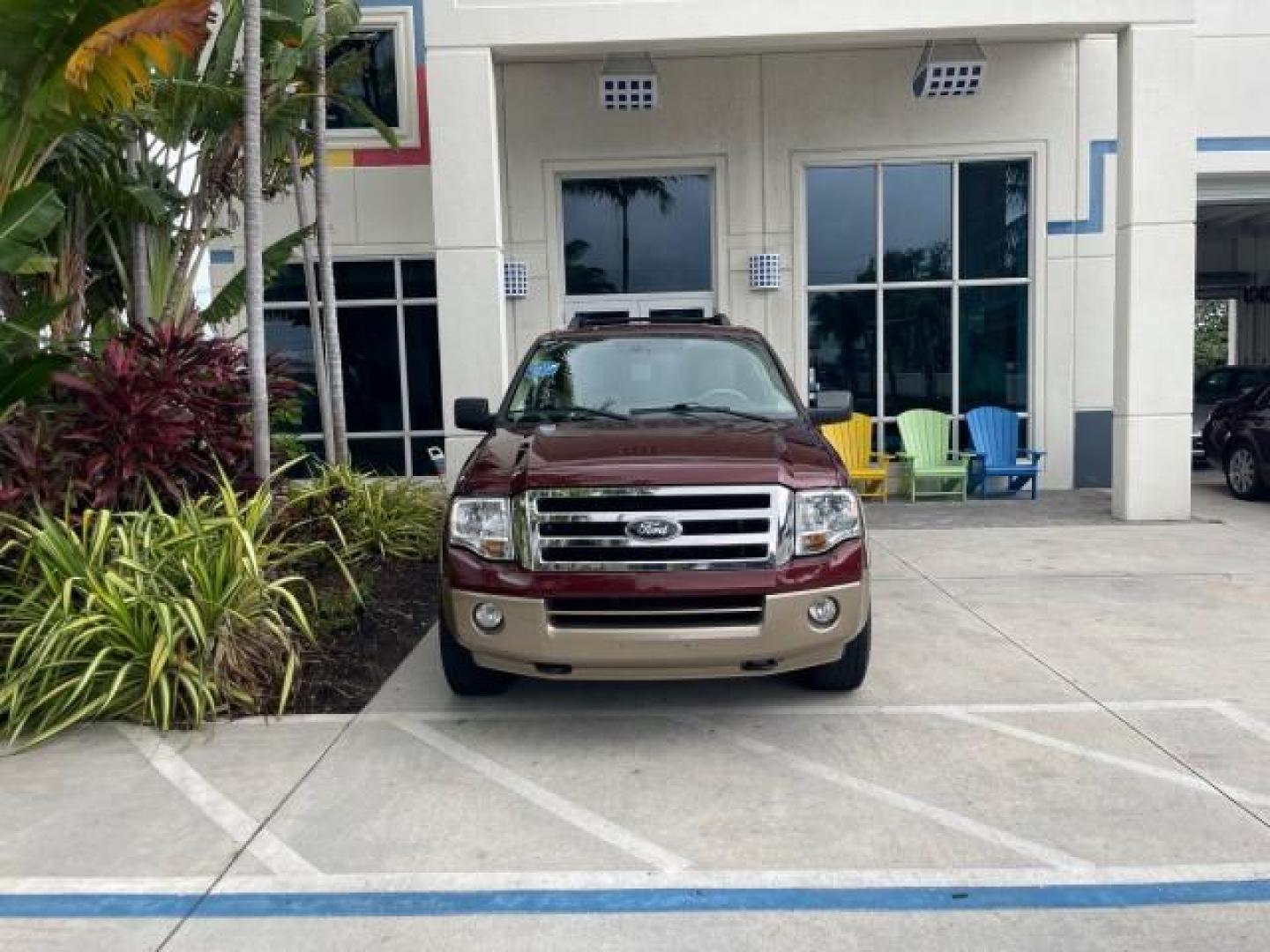 2012 Autumn Red Metallic /Camel Ford Expedition XLT LOW MILES 73,308 4WD (1FMJU1J54CE) with an 5.4L SOHC 24-Valve V8 FFV Engine engine, Automatic transmission, located at 4701 North Dixie Hwy, Pompano Beach, FL, 33064, (954) 422-2889, 26.240938, -80.123474 - OUR WEBPAGE FLORIDACARS1.COM HAS OVER 100 PHOTOS AND FREE CARFAX LINK 2012 FORD EXPEDITION XLT VIN: 1FMJU1J54CEF49311 1 F M J U 1 J 5 4 C E F 4 9 3 1 1 4 DOOR WAGON/SPORT UTILITY 5.4L V8 F SOHC 24V FLEX FUEL REAR WHEEL DRIVE W/ 4X4 Features 4WD/AWD ABS Brakes Air Conditioning Alloy Wheels AM/FM Ster - Photo#27