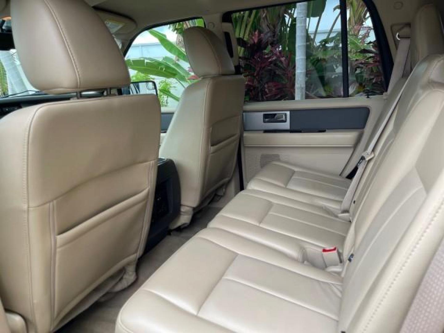 2012 Autumn Red Metallic /Camel Ford Expedition XLT LOW MILES 73,308 4WD (1FMJU1J54CE) with an 5.4L SOHC 24-Valve V8 FFV Engine engine, Automatic transmission, located at 4701 North Dixie Hwy, Pompano Beach, FL, 33064, (954) 422-2889, 26.240938, -80.123474 - OUR WEBPAGE FLORIDACARS1.COM HAS OVER 100 PHOTOS AND FREE CARFAX LINK 2012 FORD EXPEDITION XLT VIN: 1FMJU1J54CEF49311 1 F M J U 1 J 5 4 C E F 4 9 3 1 1 4 DOOR WAGON/SPORT UTILITY 5.4L V8 F SOHC 24V FLEX FUEL REAR WHEEL DRIVE W/ 4X4 Features 4WD/AWD ABS Brakes Air Conditioning Alloy Wheels AM/FM Ster - Photo#79