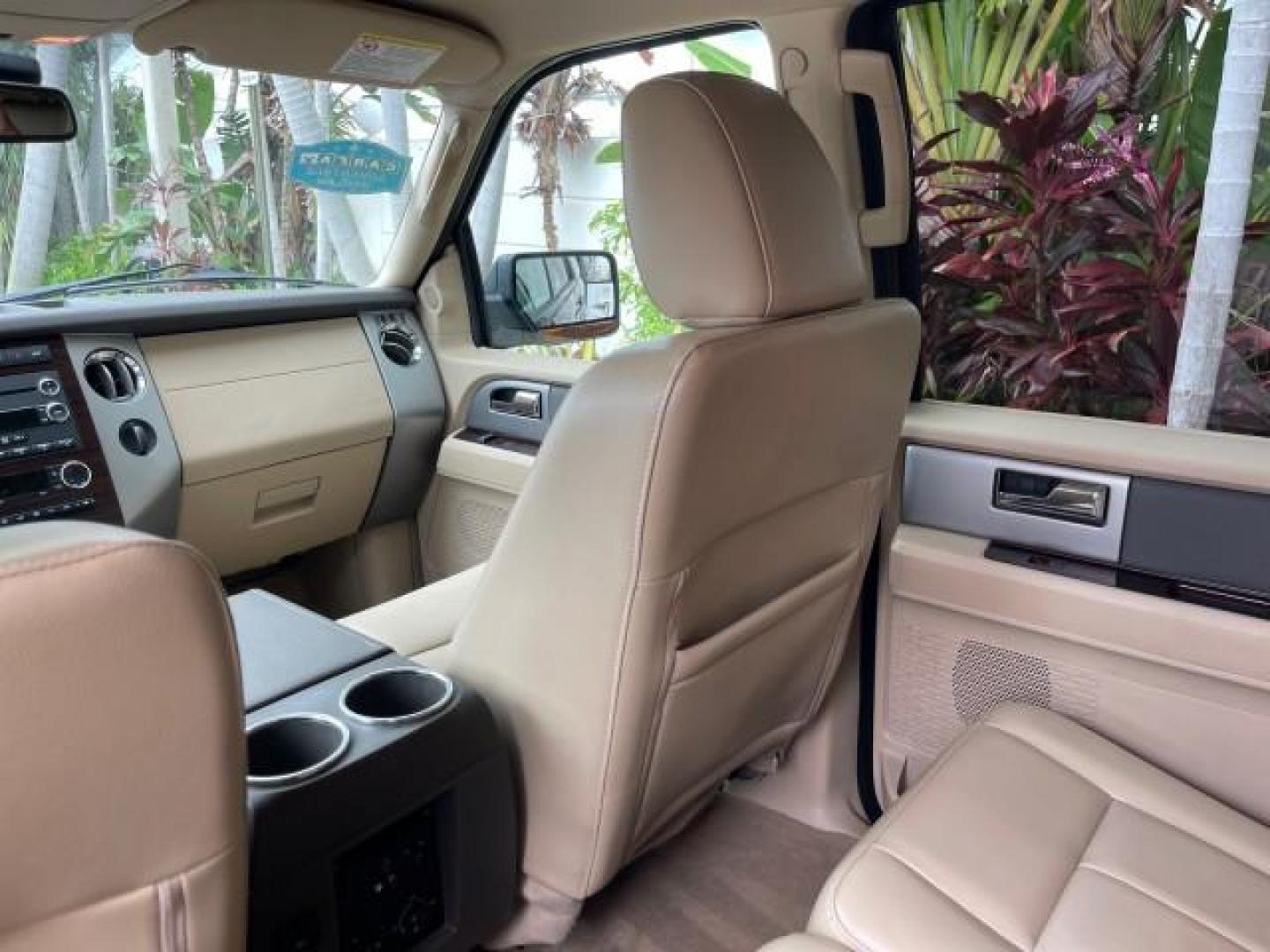 2012 Autumn Red Metallic /Camel Ford Expedition XLT LOW MILES 73,308 4WD (1FMJU1J54CE) with an 5.4L SOHC 24-Valve V8 FFV Engine engine, Automatic transmission, located at 4701 North Dixie Hwy, Pompano Beach, FL, 33064, (954) 422-2889, 26.240938, -80.123474 - OUR WEBPAGE FLORIDACARS1.COM HAS OVER 100 PHOTOS AND FREE CARFAX LINK 2012 FORD EXPEDITION XLT VIN: 1FMJU1J54CEF49311 1 F M J U 1 J 5 4 C E F 4 9 3 1 1 4 DOOR WAGON/SPORT UTILITY 5.4L V8 F SOHC 24V FLEX FUEL REAR WHEEL DRIVE W/ 4X4 Features 4WD/AWD ABS Brakes Air Conditioning Alloy Wheels AM/FM Ster - Photo#85
