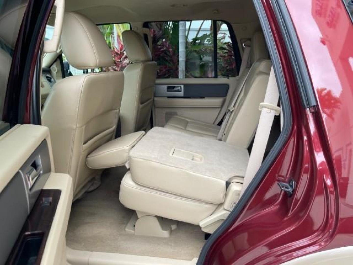 2012 Autumn Red Metallic /Camel Ford Expedition XLT LOW MILES 73,308 4WD (1FMJU1J54CE) with an 5.4L SOHC 24-Valve V8 FFV Engine engine, Automatic transmission, located at 4701 North Dixie Hwy, Pompano Beach, FL, 33064, (954) 422-2889, 26.240938, -80.123474 - OUR WEBPAGE FLORIDACARS1.COM HAS OVER 100 PHOTOS AND FREE CARFAX LINK 2012 FORD EXPEDITION XLT VIN: 1FMJU1J54CEF49311 1 F M J U 1 J 5 4 C E F 4 9 3 1 1 4 DOOR WAGON/SPORT UTILITY 5.4L V8 F SOHC 24V FLEX FUEL REAR WHEEL DRIVE W/ 4X4 Features 4WD/AWD ABS Brakes Air Conditioning Alloy Wheels AM/FM Ster - Photo#86