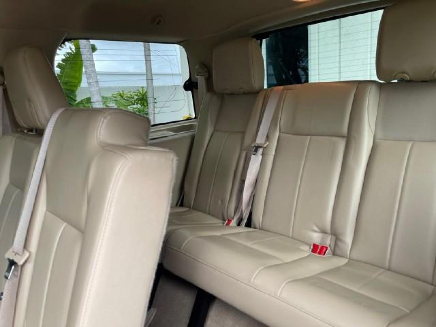 2012 Autumn Red Metallic /Camel Ford Expedition XLT LOW MILES 73,308 4WD (1FMJU1J54CE) with an 5.4L SOHC 24-Valve V8 FFV Engine engine, Automatic transmission, located at 4701 North Dixie Hwy, Pompano Beach, FL, 33064, (954) 422-2889, 26.240938, -80.123474 - OUR WEBPAGE FLORIDACARS1.COM HAS OVER 100 PHOTOS AND FREE CARFAX LINK 2012 FORD EXPEDITION XLT VIN: 1FMJU1J54CEF49311 1 F M J U 1 J 5 4 C E F 4 9 3 1 1 4 DOOR WAGON/SPORT UTILITY 5.4L V8 F SOHC 24V FLEX FUEL REAR WHEEL DRIVE W/ 4X4 Features 4WD/AWD ABS Brakes Air Conditioning Alloy Wheels AM/FM Ster - Photo#89