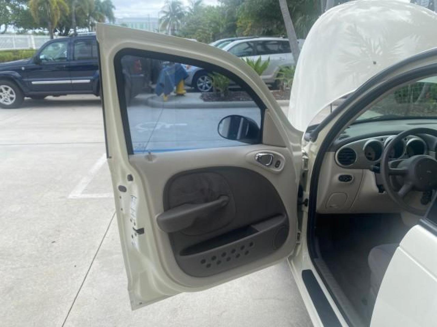 2004 Cool Vanilla /Dark Slate Gray Chrysler PT Cruiser Touring LOW MILES 46,180 (3C4FY58B34T) with an 2.4L 4-Cyl Engine engine, Automatic transmission, located at 4701 North Dixie Hwy, Pompano Beach, FL, 33064, (954) 422-2889, 26.240938, -80.123474 - OUR WEBPAGE FLORIDACARS1.COM HAS OVER 100 PHOTOS AND FREE CARFAX LINK 2004 CHRYSLER PT CRUISER TOURING EDITION VIN: 3C4FY58B34T209277 3 C 4 F Y 5 8 B 3 4 T 2 0 9 2 7 7 VAN 2.4L I4 F DOHC 16V GASOLINE 29 MPG FRONT WHEEL DRIVE Features Air Conditioning Alloy Wheels AM/FM Stereo Automatic Transmission - Photo#9