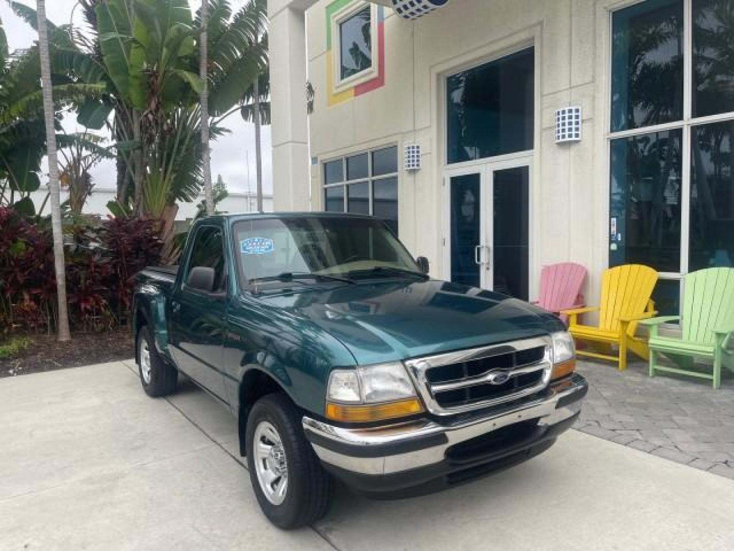 1998 Deep Emerald Green (CC/Met) /Medium Graphite Ford Ranger XL LOW MILES 4 CYL LOW MILES (1FTYR10C0WP) with an 2.5L EFI 4-Cyl Engine engine, Automatic transmission, located at 4701 North Dixie Hwy, Pompano Beach, FL, 33064, (954) 422-2889, 26.240938, -80.123474 - OUR WEBPAGE FLORIDACARS1.COM HAS OVER 100 PHOTOS AND FREE CARFAX LINK 1998 FORD RANGER SPLASH FLARESIDE VIN: 1FTYR10C0WPA84443 1 F T Y R 1 0 C 0 W P A 8 4 4 4 3 PICKUP 2.5L I4 F SOHC 8V GASOLINE 27 MPG REAR WHEEL DRIVE Features ABS Brakes Automatic Transmission Cassette Player Cloth Seats Ice Cold A - Photo#1