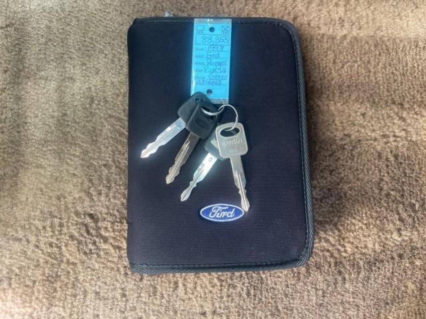 1998 Deep Emerald Green (CC/Met) /Medium Graphite Ford Ranger XL LOW MILES 4 CYL LOW MILES (1FTYR10C0WP) with an 2.5L EFI 4-Cyl Engine engine, Automatic transmission, located at 4701 North Dixie Hwy, Pompano Beach, FL, 33064, (954) 422-2889, 26.240938, -80.123474 - OUR WEBPAGE FLORIDACARS1.COM HAS OVER 100 PHOTOS AND FREE CARFAX LINK 1998 FORD RANGER SPLASH FLARESIDE VIN: 1FTYR10C0WPA84443 1 F T Y R 1 0 C 0 W P A 8 4 4 4 3 PICKUP 2.5L I4 F SOHC 8V GASOLINE 27 MPG REAR WHEEL DRIVE Features ABS Brakes Automatic Transmission Cassette Player Cloth Seats Ice Cold A - Photo#23