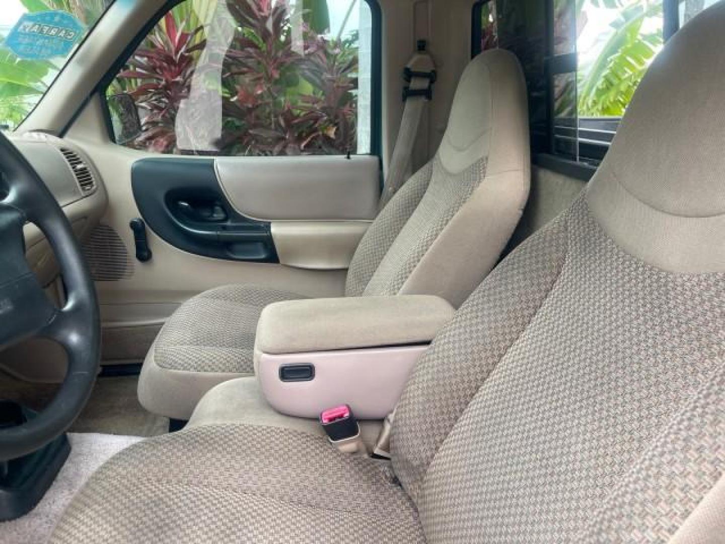 1998 Deep Emerald Green (CC/Met) /Medium Graphite Ford Ranger XL LOW MILES 4 CYL LOW MILES (1FTYR10C0WP) with an 2.5L EFI 4-Cyl Engine engine, Automatic transmission, located at 4701 North Dixie Hwy, Pompano Beach, FL, 33064, (954) 422-2889, 26.240938, -80.123474 - OUR WEBPAGE FLORIDACARS1.COM HAS OVER 100 PHOTOS AND FREE CARFAX LINK 1998 FORD RANGER SPLASH FLARESIDE VIN: 1FTYR10C0WPA84443 1 F T Y R 1 0 C 0 W P A 8 4 4 4 3 PICKUP 2.5L I4 F SOHC 8V GASOLINE 27 MPG REAR WHEEL DRIVE Features ABS Brakes Automatic Transmission Cassette Player Cloth Seats Ice Cold A - Photo#45