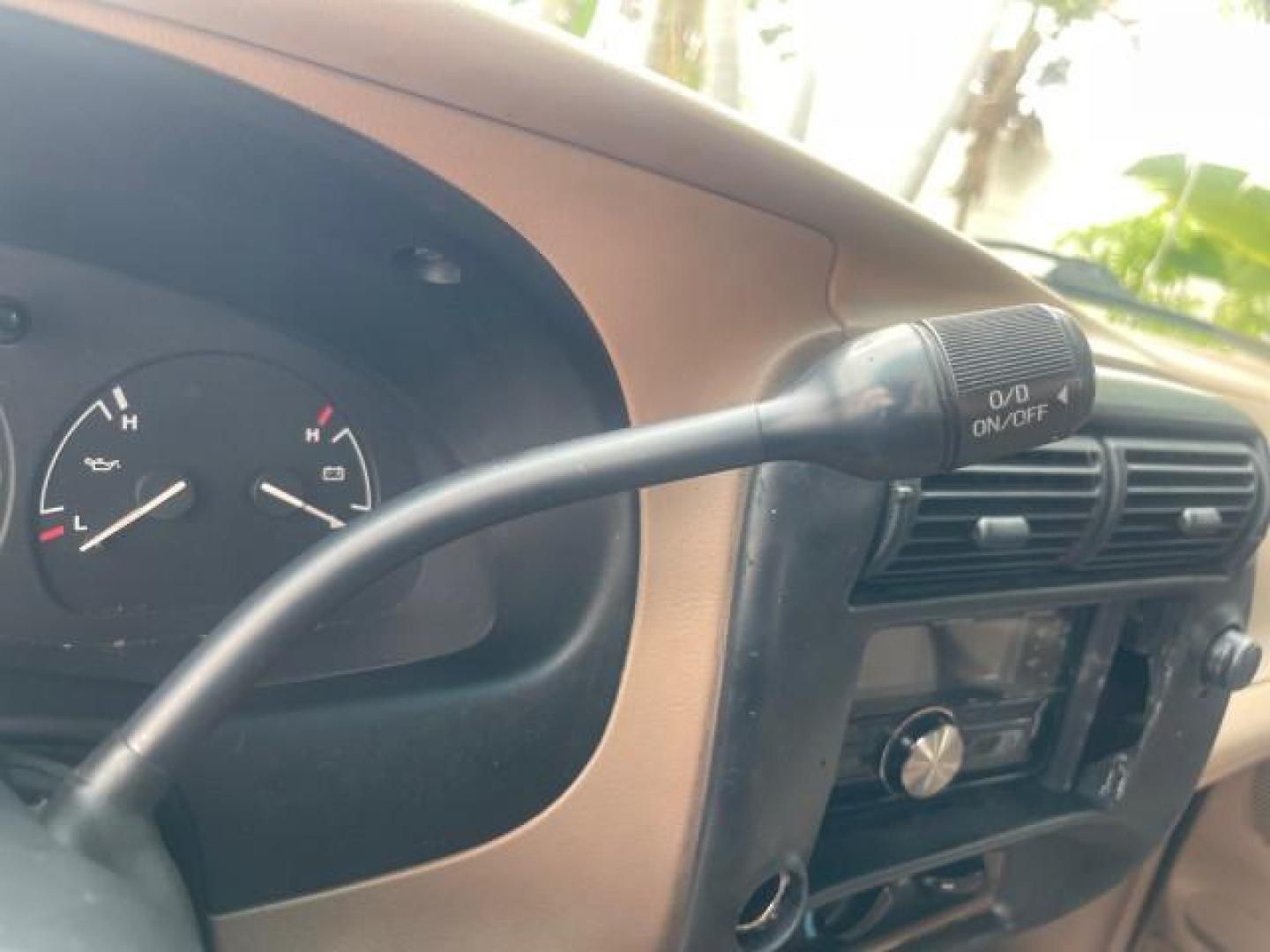 1998 Deep Emerald Green (CC/Met) /Medium Graphite Ford Ranger XL LOW MILES 4 CYL LOW MILES (1FTYR10C0WP) with an 2.5L EFI 4-Cyl Engine engine, Automatic transmission, located at 4701 North Dixie Hwy, Pompano Beach, FL, 33064, (954) 422-2889, 26.240938, -80.123474 - OUR WEBPAGE FLORIDACARS1.COM HAS OVER 100 PHOTOS AND FREE CARFAX LINK 1998 FORD RANGER SPLASH FLARESIDE VIN: 1FTYR10C0WPA84443 1 F T Y R 1 0 C 0 W P A 8 4 4 4 3 PICKUP 2.5L I4 F SOHC 8V GASOLINE 27 MPG REAR WHEEL DRIVE Features ABS Brakes Automatic Transmission Cassette Player Cloth Seats Ice Cold A - Photo#51