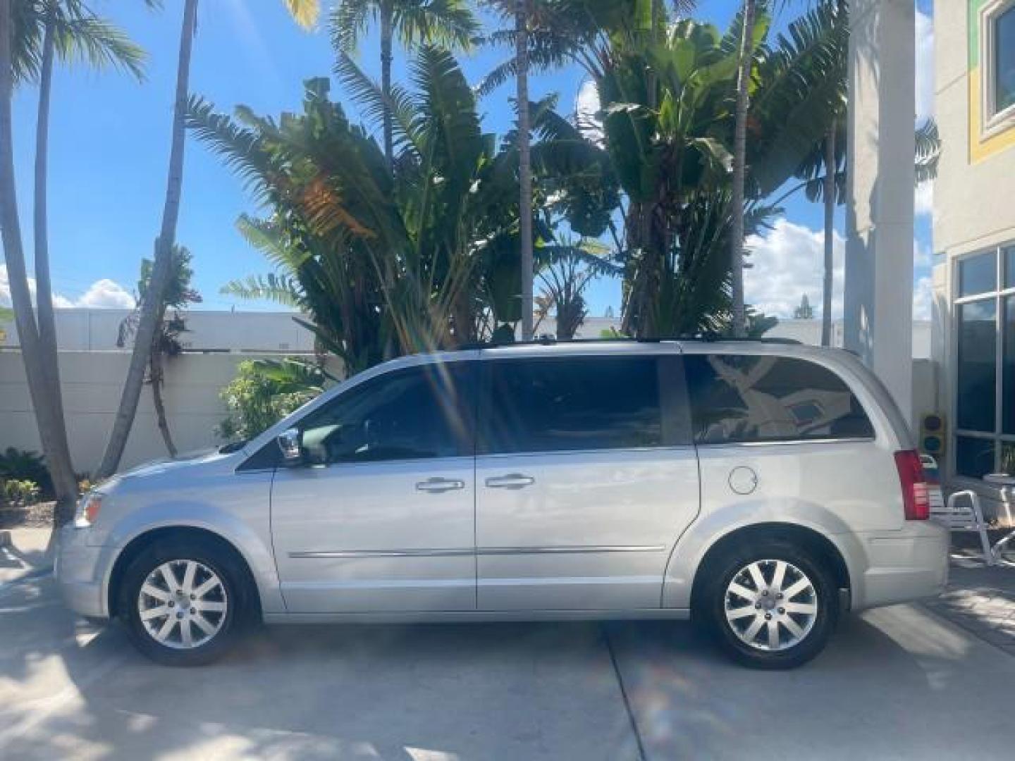 2010 Bright Silver Metallic /Dark slate/light shale Chrysler Town and Country Touring LOW MILES 37,217 1 OWNER (2A4RR5DX8AR) with an 4.0L SOHC SMPI 24v V6 Engine engine, Automatic transmission, located at 4701 North Dixie Hwy, Pompano Beach, FL, 33064, (954) 422-2889, 26.240938, -80.123474 - OUR WEBPAGE FLORIDACARS1.COM HAS OVER 100 PHOTOS AND FREE CARFAX LINK 2010 CHRYSLER TOWN AND COUNTRY TOURING-STOW AND GO SEATS NAVIGATION VIN: 2A4RR5DX8AR141479 2 A 4 R R 5 D X 8 A R 1 4 1 4 7 9 VAN 4.0L V6 F SOHC 24V GASOLINE FRONT WHEEL DRIVE Features ABS Brakes Air Conditioning Alloy Wheels AM/FM - Photo#32
