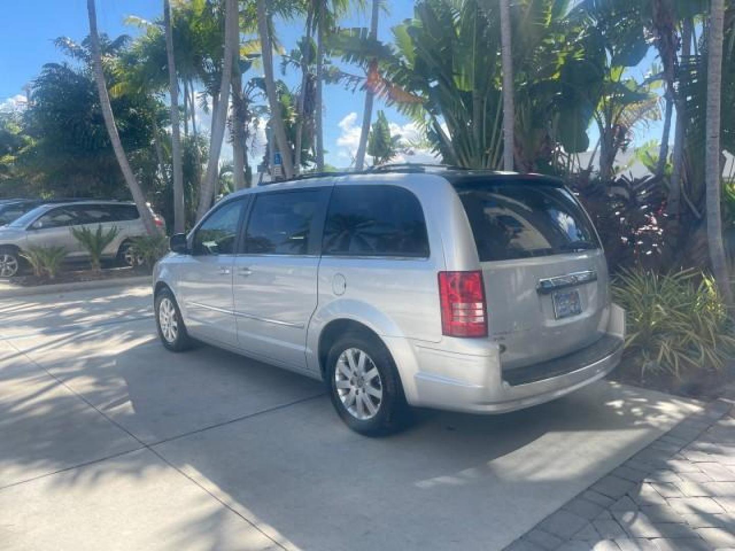 2010 Bright Silver Metallic /Dark slate/light shale Chrysler Town and Country Touring LOW MILES 37,217 1 OWNER (2A4RR5DX8AR) with an 4.0L SOHC SMPI 24v V6 Engine engine, Automatic transmission, located at 4701 North Dixie Hwy, Pompano Beach, FL, 33064, (954) 422-2889, 26.240938, -80.123474 - OUR WEBPAGE FLORIDACARS1.COM HAS OVER 100 PHOTOS AND FREE CARFAX LINK 2010 CHRYSLER TOWN AND COUNTRY TOURING-STOW AND GO SEATS NAVIGATION VIN: 2A4RR5DX8AR141479 2 A 4 R R 5 D X 8 A R 1 4 1 4 7 9 VAN 4.0L V6 F SOHC 24V GASOLINE FRONT WHEEL DRIVE Features ABS Brakes Air Conditioning Alloy Wheels AM/FM - Photo#33