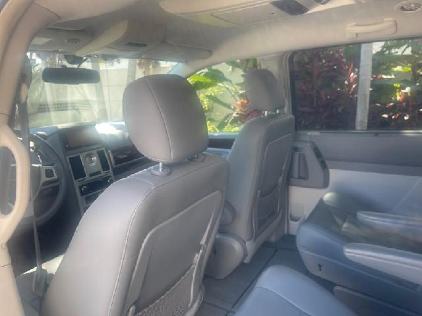 2010 Bright Silver Metallic /Dark slate/light shale Chrysler Town and Country Touring LOW MILES 37,217 1 OWNER (2A4RR5DX8AR) with an 4.0L SOHC SMPI 24v V6 Engine engine, Automatic transmission, located at 4701 North Dixie Hwy, Pompano Beach, FL, 33064, (954) 422-2889, 26.240938, -80.123474 - OUR WEBPAGE FLORIDACARS1.COM HAS OVER 100 PHOTOS AND FREE CARFAX LINK 2010 CHRYSLER TOWN AND COUNTRY TOURING-STOW AND GO SEATS NAVIGATION VIN: 2A4RR5DX8AR141479 2 A 4 R R 5 D X 8 A R 1 4 1 4 7 9 VAN 4.0L V6 F SOHC 24V GASOLINE FRONT WHEEL DRIVE Features ABS Brakes Air Conditioning Alloy Wheels AM/FM - Photo#77