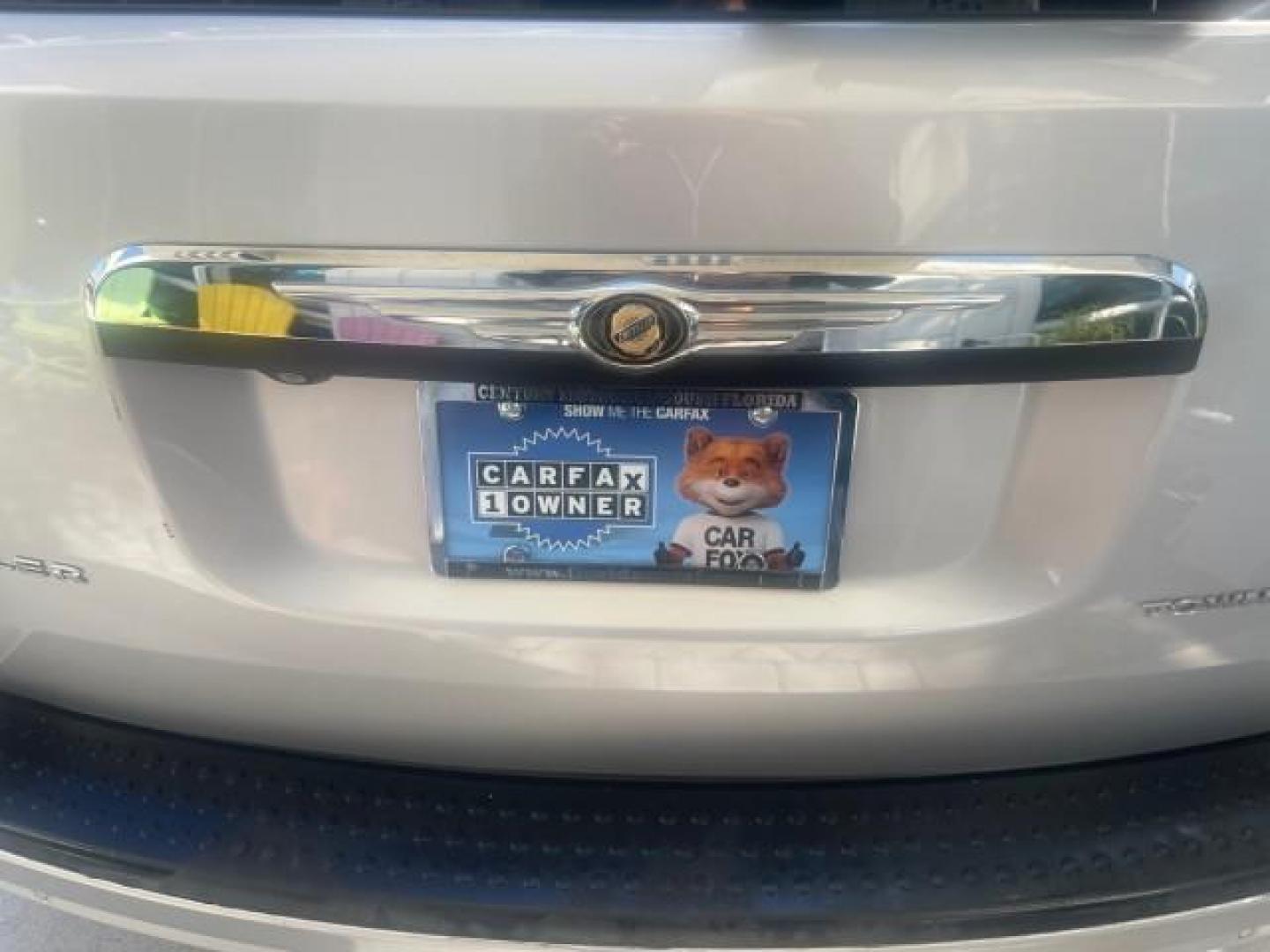 2010 Bright Silver Metallic /Dark slate/light shale Chrysler Town and Country Touring LOW MILES 37,217 1 OWNER (2A4RR5DX8AR) with an 4.0L SOHC SMPI 24v V6 Engine engine, Automatic transmission, located at 4701 North Dixie Hwy, Pompano Beach, FL, 33064, (954) 422-2889, 26.240938, -80.123474 - OUR WEBPAGE FLORIDACARS1.COM HAS OVER 100 PHOTOS AND FREE CARFAX LINK 2010 CHRYSLER TOWN AND COUNTRY TOURING-STOW AND GO SEATS NAVIGATION VIN: 2A4RR5DX8AR141479 2 A 4 R R 5 D X 8 A R 1 4 1 4 7 9 VAN 4.0L V6 F SOHC 24V GASOLINE FRONT WHEEL DRIVE Features ABS Brakes Air Conditioning Alloy Wheels AM/FM - Photo#96