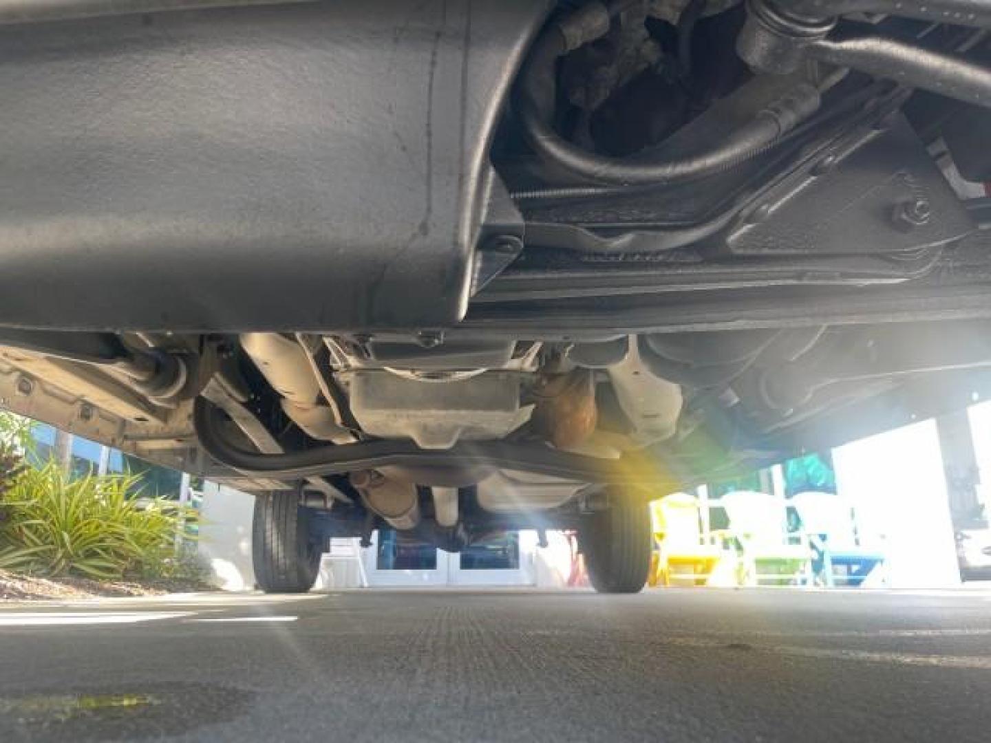 2006 Oxford White /Medium Flint Ford Econoline Wagon XLT LOW MILES 76,474 E350 15 PASS (1FBSS31L36H) with an 5.4L EFI V8 Engine engine, Automatic transmission, located at 4701 North Dixie Hwy, Pompano Beach, FL, 33064, (954) 422-2889, 26.240938, -80.123474 - OUR WEBPAGE FLORIDACARS1.COM HAS OVER 100 PHOTOS AND FREE CARFAX LINK 2006 FORD E-SERIES E-350 SD XLT 15 PASSENGER VAN NEW $29,805 VIN: 1FBSS31L36HA01462 1 F B S S 3 1 L 3 6 H A 0 1 4 6 2 VAN 5.4L V8 F GASOLINE REAR WHEEL DRIVE Features ABS Brakes Air Conditioning AM/FM Stereo Automatic Transmission - Photo#21