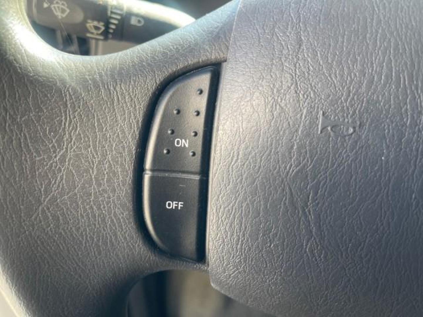 2006 Oxford White /Medium Flint Ford Econoline Wagon XLT LOW MILES 76,474 E350 15 PASS (1FBSS31L36H) with an 5.4L EFI V8 Engine engine, Automatic transmission, located at 4701 North Dixie Hwy, Pompano Beach, FL, 33064, (954) 422-2889, 26.240938, -80.123474 - OUR WEBPAGE FLORIDACARS1.COM HAS OVER 100 PHOTOS AND FREE CARFAX LINK 2006 FORD E-SERIES E-350 SD XLT 15 PASSENGER VAN NEW $29,805 VIN: 1FBSS31L36HA01462 1 F B S S 3 1 L 3 6 H A 0 1 4 6 2 VAN 5.4L V8 F GASOLINE REAR WHEEL DRIVE Features ABS Brakes Air Conditioning AM/FM Stereo Automatic Transmission - Photo#50