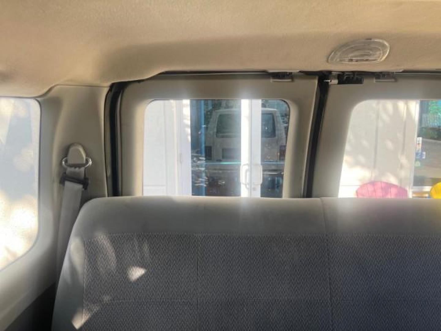 2006 Oxford White /Medium Flint Ford Econoline Wagon XLT LOW MILES 76,474 E350 15 PASS (1FBSS31L36H) with an 5.4L EFI V8 Engine engine, Automatic transmission, located at 4701 North Dixie Hwy, Pompano Beach, FL, 33064, (954) 422-2889, 26.240938, -80.123474 - OUR WEBPAGE FLORIDACARS1.COM HAS OVER 100 PHOTOS AND FREE CARFAX LINK 2006 FORD E-SERIES E-350 SD XLT 15 PASSENGER VAN NEW $29,805 VIN: 1FBSS31L36HA01462 1 F B S S 3 1 L 3 6 H A 0 1 4 6 2 VAN 5.4L V8 F GASOLINE REAR WHEEL DRIVE Features ABS Brakes Air Conditioning AM/FM Stereo Automatic Transmission - Photo#77