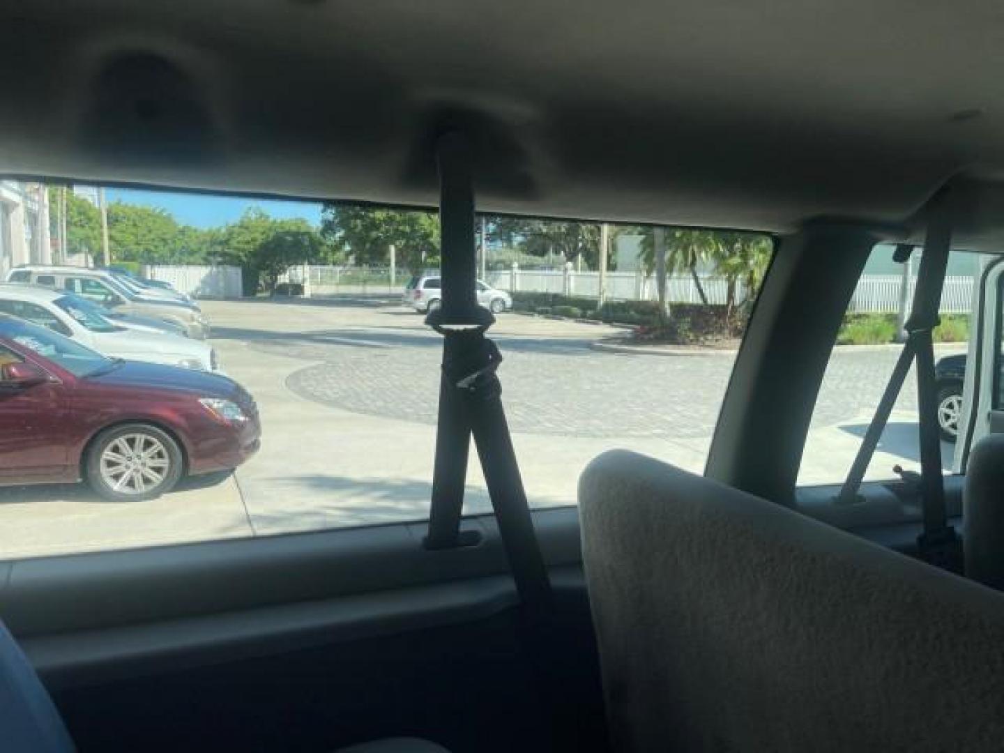 2006 Oxford White /Medium Flint Ford Econoline Wagon XLT LOW MILES 76,474 E350 15 PASS (1FBSS31L36H) with an 5.4L EFI V8 Engine engine, Automatic transmission, located at 4701 North Dixie Hwy, Pompano Beach, FL, 33064, (954) 422-2889, 26.240938, -80.123474 - OUR WEBPAGE FLORIDACARS1.COM HAS OVER 100 PHOTOS AND FREE CARFAX LINK 2006 FORD E-SERIES E-350 SD XLT 15 PASSENGER VAN NEW $29,805 VIN: 1FBSS31L36HA01462 1 F B S S 3 1 L 3 6 H A 0 1 4 6 2 VAN 5.4L V8 F GASOLINE REAR WHEEL DRIVE Features ABS Brakes Air Conditioning AM/FM Stereo Automatic Transmission - Photo#79