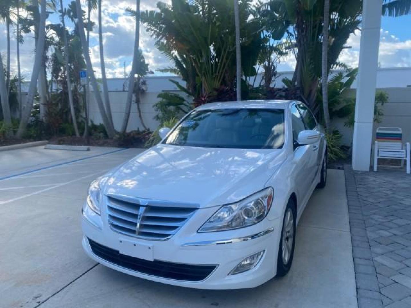 2013 White Satin Pearl /Saddle Hyundai Genesis 3.8L LOW MILES 33,576 (KMHGC4DD5DU) with an 3.8L DOHC GDI 24-Valve V6 Engine engine, Automatic transmission, located at 4701 North Dixie Hwy, Pompano Beach, FL, 33064, (954) 422-2889, 26.240938, -80.123474 - OUR WEBPAGE FLORIDACARS1.COM HAS OVER 100 PHOTOS AND FREE CARFAX LINK 2013 HYUNDAI GENESIS 3.8L VIN: KMHGC4DD5DU257871 K M H G C 4 D D 5 D U 2 5 7 8 7 1 SEDAN 4 DR 3.8L V6 F DOHC 24V GASOLINE REAR WHEEL DRIVE Features ABS Brakes Air Conditioning Alloy Wheels AM/FM Stereo Automatic Transmission Auxil - Photo#3