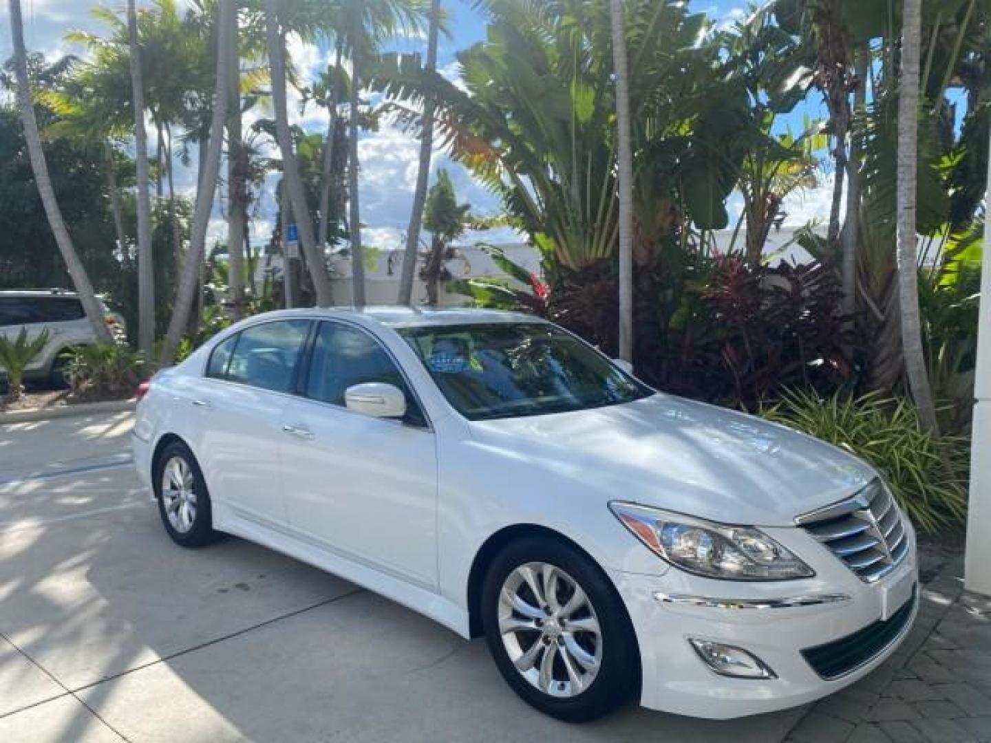 2013 White Satin Pearl /Saddle Hyundai Genesis 3.8L LOW MILES 33,576 (KMHGC4DD5DU) with an 3.8L DOHC GDI 24-Valve V6 Engine engine, Automatic transmission, located at 4701 North Dixie Hwy, Pompano Beach, FL, 33064, (954) 422-2889, 26.240938, -80.123474 - OUR WEBPAGE FLORIDACARS1.COM HAS OVER 100 PHOTOS AND FREE CARFAX LINK 2013 HYUNDAI GENESIS 3.8L VIN: KMHGC4DD5DU257871 K M H G C 4 D D 5 D U 2 5 7 8 7 1 SEDAN 4 DR 3.8L V6 F DOHC 24V GASOLINE REAR WHEEL DRIVE Features ABS Brakes Air Conditioning Alloy Wheels AM/FM Stereo Automatic Transmission Auxil - Photo#24