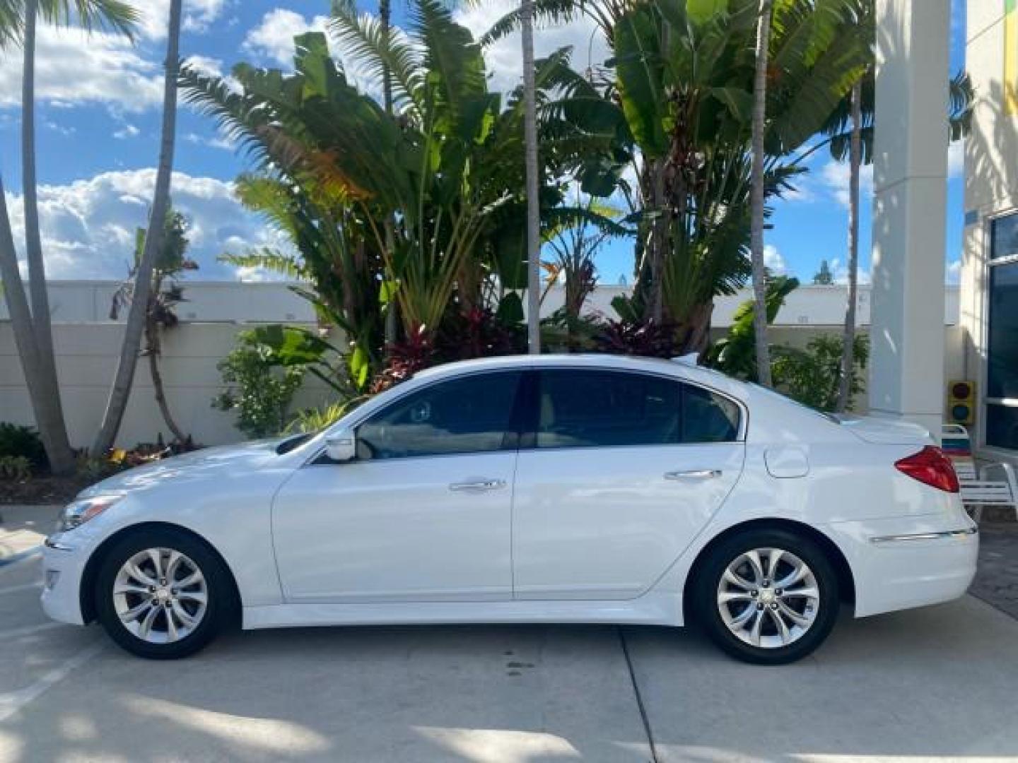 2013 White Satin Pearl /Saddle Hyundai Genesis 3.8L LOW MILES 33,576 (KMHGC4DD5DU) with an 3.8L DOHC GDI 24-Valve V6 Engine engine, Automatic transmission, located at 4701 North Dixie Hwy, Pompano Beach, FL, 33064, (954) 422-2889, 26.240938, -80.123474 - OUR WEBPAGE FLORIDACARS1.COM HAS OVER 100 PHOTOS AND FREE CARFAX LINK 2013 HYUNDAI GENESIS 3.8L VIN: KMHGC4DD5DU257871 K M H G C 4 D D 5 D U 2 5 7 8 7 1 SEDAN 4 DR 3.8L V6 F DOHC 24V GASOLINE REAR WHEEL DRIVE Features ABS Brakes Air Conditioning Alloy Wheels AM/FM Stereo Automatic Transmission Auxil - Photo#32