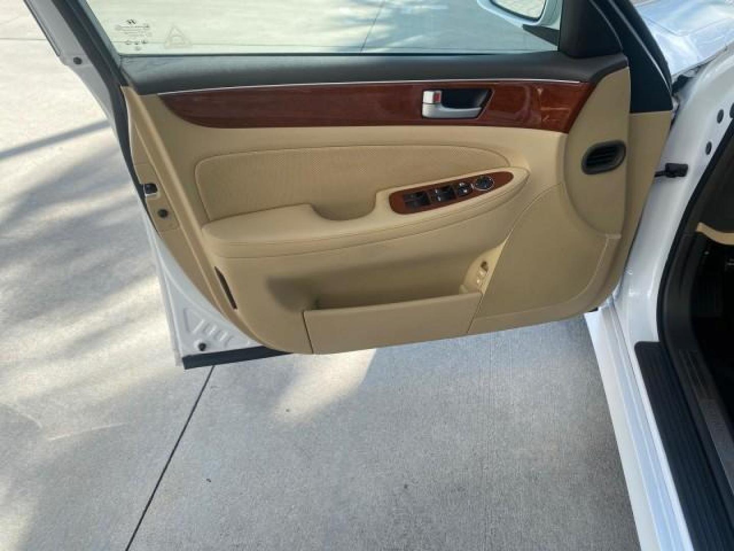 2013 White Satin Pearl /Saddle Hyundai Genesis 3.8L LOW MILES 33,576 (KMHGC4DD5DU) with an 3.8L DOHC GDI 24-Valve V6 Engine engine, Automatic transmission, located at 4701 North Dixie Hwy, Pompano Beach, FL, 33064, (954) 422-2889, 26.240938, -80.123474 - OUR WEBPAGE FLORIDACARS1.COM HAS OVER 100 PHOTOS AND FREE CARFAX LINK 2013 HYUNDAI GENESIS 3.8L VIN: KMHGC4DD5DU257871 K M H G C 4 D D 5 D U 2 5 7 8 7 1 SEDAN 4 DR 3.8L V6 F DOHC 24V GASOLINE REAR WHEEL DRIVE Features ABS Brakes Air Conditioning Alloy Wheels AM/FM Stereo Automatic Transmission Auxil - Photo#41