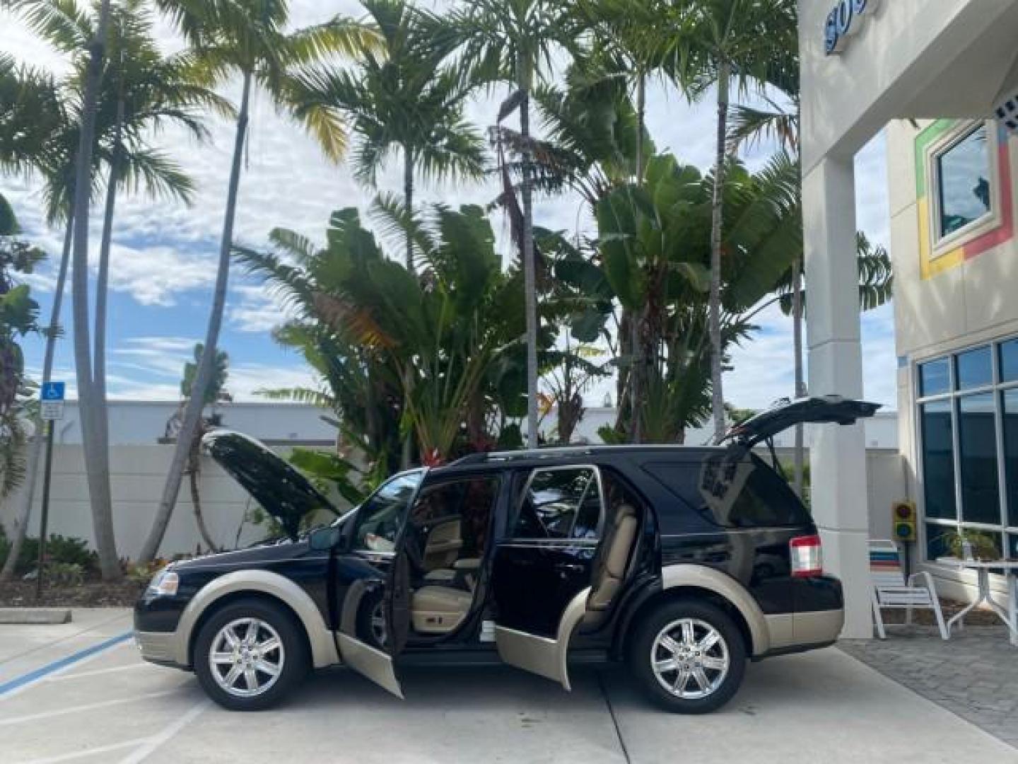 2008 Black /Camel Ford Taurus X Eddie Bauer LOW MILES 46,208 (1FMDK07W38G) with an 3.5L SMPI 24-Valve V6 Duratec Engine engine, Automatic transmission, located at 4701 North Dixie Hwy, Pompano Beach, FL, 33064, (954) 422-2889, 26.240938, -80.123474 - OUR WEBPAGE FLORIDACARS1.COM HAS OVER 100 PHOTOS AND FREE CARFAX LINK 2008 FORD TAURUS X EDDIE BAUER SUNROOF VIN: 1FMDK07W38GA10624 1 F M D K 0 7 W 3 8 G A 1 0 6 2 4 4 DOOR WAGON/SPORT UTILITY 3.5L V6 F GASOLINE FRONT WHEEL DRIVE Features ABS Brakes Air Conditioning Alloy Wheels AM/FM Stereo Automat - Photo#8