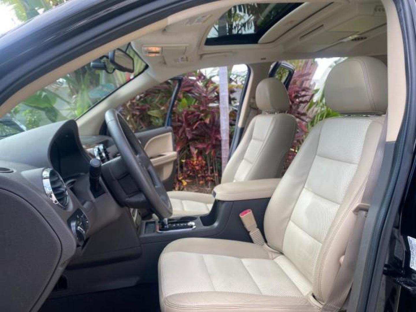 2008 Black /Camel Ford Taurus X Eddie Bauer LOW MILES 46,208 (1FMDK07W38G) with an 3.5L SMPI 24-Valve V6 Duratec Engine engine, Automatic transmission, located at 4701 North Dixie Hwy, Pompano Beach, FL, 33064, (954) 422-2889, 26.240938, -80.123474 - OUR WEBPAGE FLORIDACARS1.COM HAS OVER 100 PHOTOS AND FREE CARFAX LINK 2008 FORD TAURUS X EDDIE BAUER SUNROOF VIN: 1FMDK07W38GA10624 1 F M D K 0 7 W 3 8 G A 1 0 6 2 4 4 DOOR WAGON/SPORT UTILITY 3.5L V6 F GASOLINE FRONT WHEEL DRIVE Features ABS Brakes Air Conditioning Alloy Wheels AM/FM Stereo Automat - Photo#10