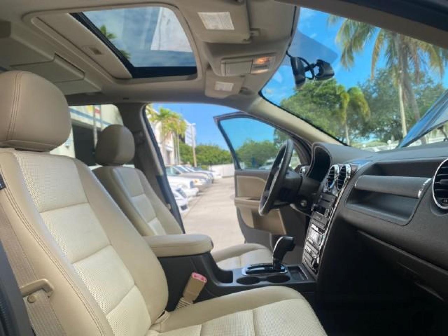 2008 Black /Camel Ford Taurus X Eddie Bauer LOW MILES 46,208 (1FMDK07W38G) with an 3.5L SMPI 24-Valve V6 Duratec Engine engine, Automatic transmission, located at 4701 North Dixie Hwy, Pompano Beach, FL, 33064, (954) 422-2889, 26.240938, -80.123474 - OUR WEBPAGE FLORIDACARS1.COM HAS OVER 100 PHOTOS AND FREE CARFAX LINK 2008 FORD TAURUS X EDDIE BAUER SUNROOF VIN: 1FMDK07W38GA10624 1 F M D K 0 7 W 3 8 G A 1 0 6 2 4 4 DOOR WAGON/SPORT UTILITY 3.5L V6 F GASOLINE FRONT WHEEL DRIVE Features ABS Brakes Air Conditioning Alloy Wheels AM/FM Stereo Automat - Photo#12