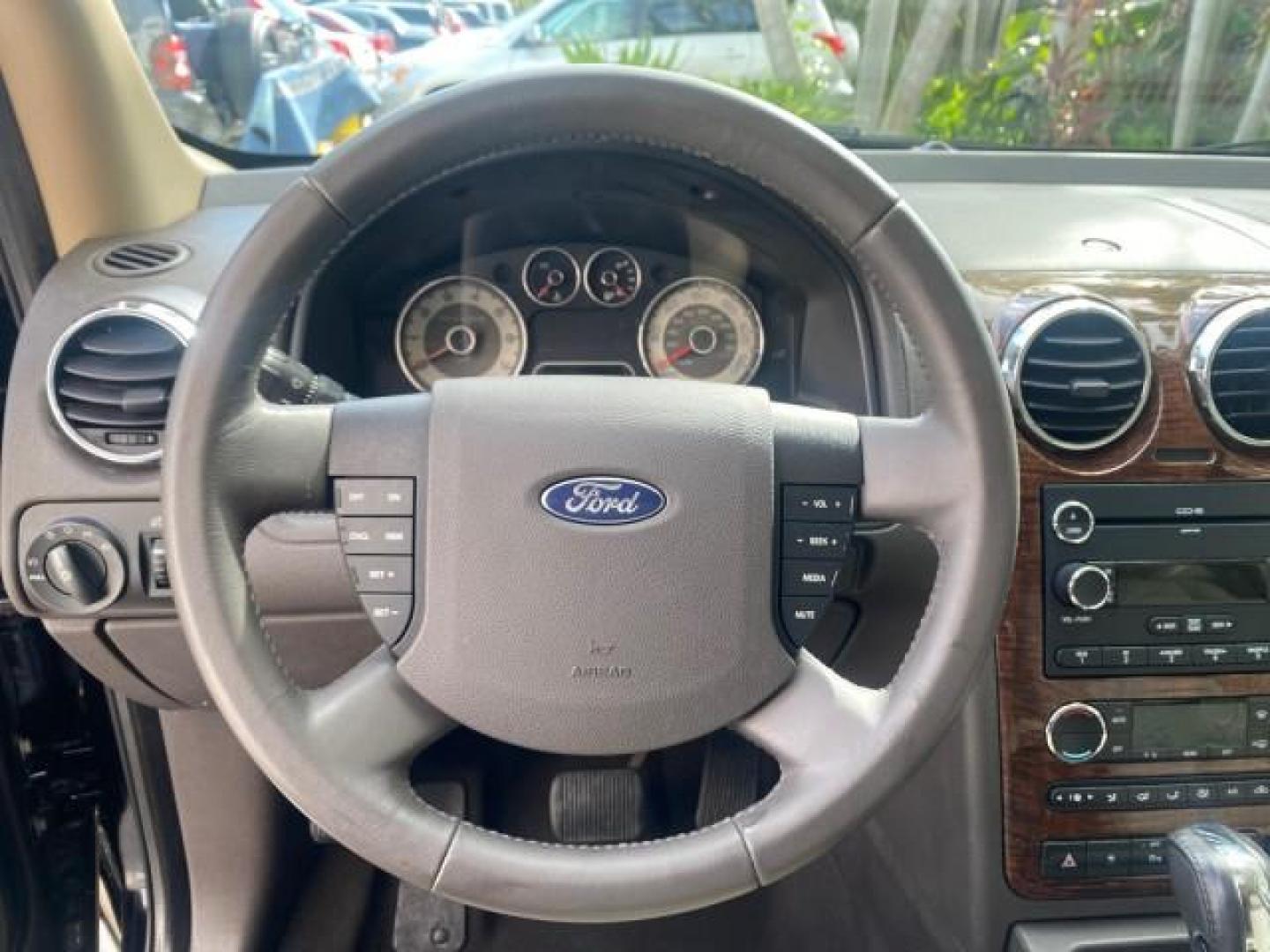 2008 Black /Camel Ford Taurus X Eddie Bauer LOW MILES 46,208 (1FMDK07W38G) with an 3.5L SMPI 24-Valve V6 Duratec Engine engine, Automatic transmission, located at 4701 North Dixie Hwy, Pompano Beach, FL, 33064, (954) 422-2889, 26.240938, -80.123474 - OUR WEBPAGE FLORIDACARS1.COM HAS OVER 100 PHOTOS AND FREE CARFAX LINK 2008 FORD TAURUS X EDDIE BAUER SUNROOF VIN: 1FMDK07W38GA10624 1 F M D K 0 7 W 3 8 G A 1 0 6 2 4 4 DOOR WAGON/SPORT UTILITY 3.5L V6 F GASOLINE FRONT WHEEL DRIVE Features ABS Brakes Air Conditioning Alloy Wheels AM/FM Stereo Automat - Photo#47