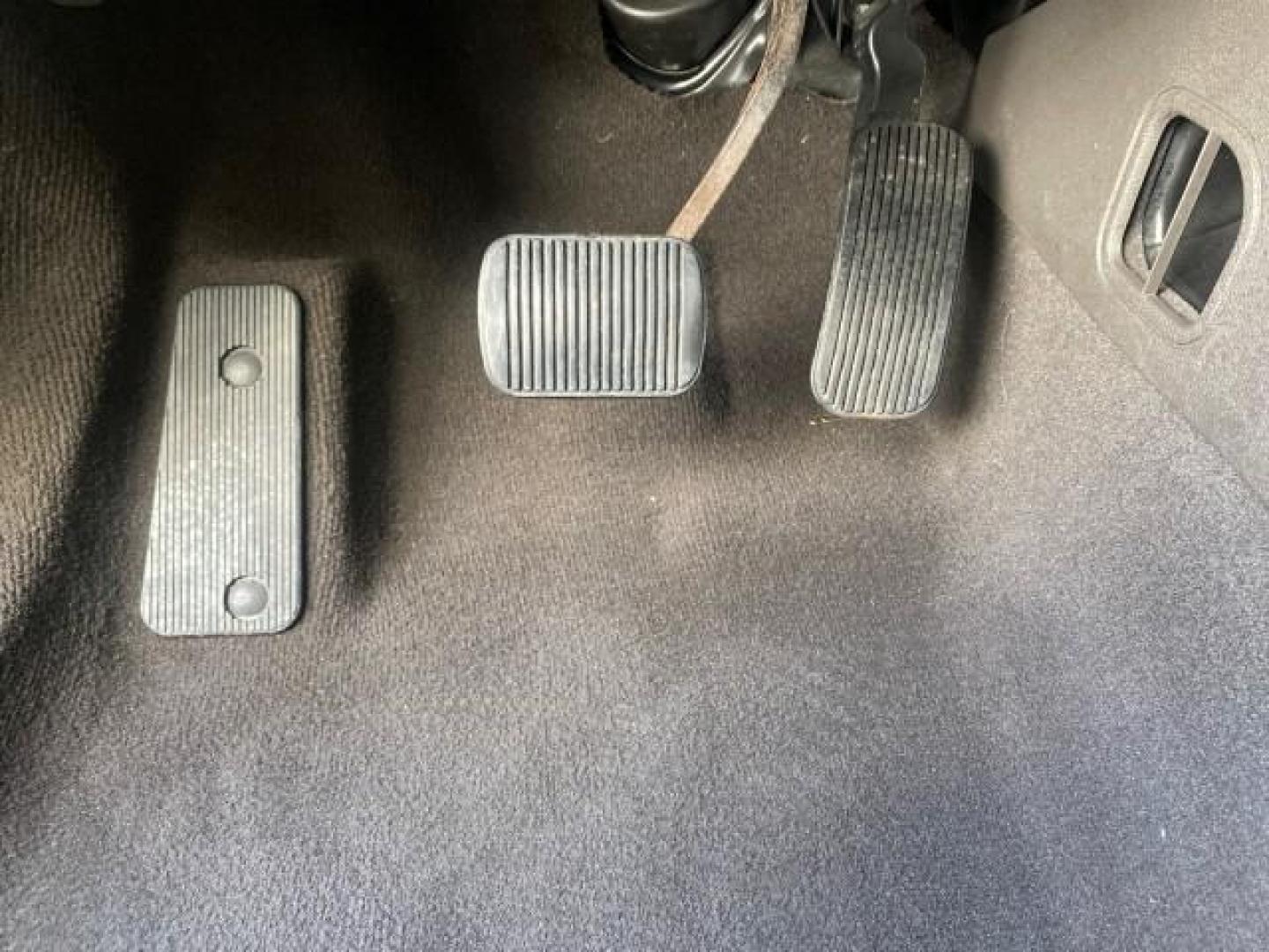 2008 Black /Camel Ford Taurus X Eddie Bauer LOW MILES 46,208 (1FMDK07W38G) with an 3.5L SMPI 24-Valve V6 Duratec Engine engine, Automatic transmission, located at 4701 North Dixie Hwy, Pompano Beach, FL, 33064, (954) 422-2889, 26.240938, -80.123474 - OUR WEBPAGE FLORIDACARS1.COM HAS OVER 100 PHOTOS AND FREE CARFAX LINK 2008 FORD TAURUS X EDDIE BAUER SUNROOF VIN: 1FMDK07W38GA10624 1 F M D K 0 7 W 3 8 G A 1 0 6 2 4 4 DOOR WAGON/SPORT UTILITY 3.5L V6 F GASOLINE FRONT WHEEL DRIVE Features ABS Brakes Air Conditioning Alloy Wheels AM/FM Stereo Automat - Photo#52