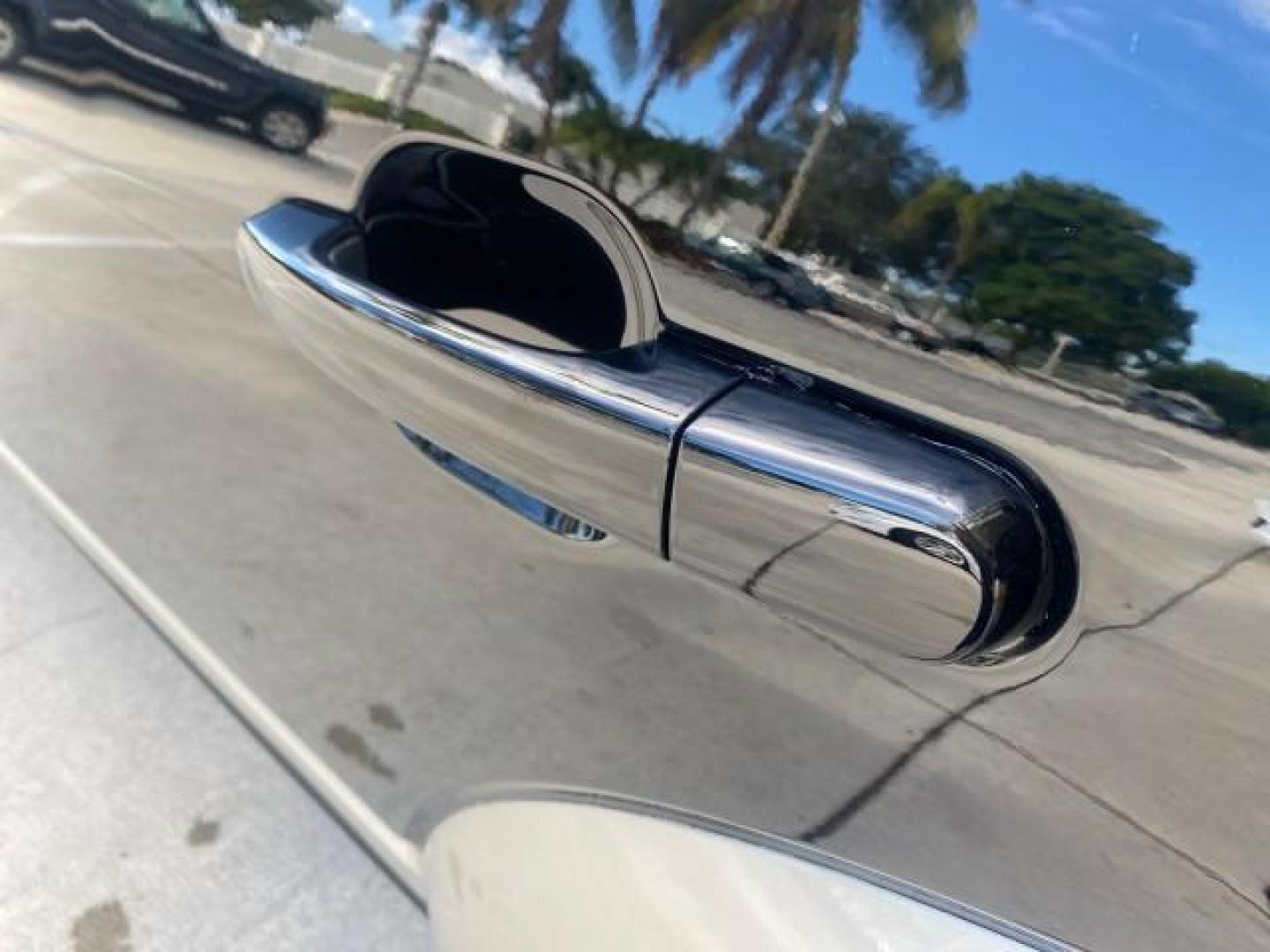 2008 Black /Camel Ford Taurus X Eddie Bauer LOW MILES 46,208 (1FMDK07W38G) with an 3.5L SMPI 24-Valve V6 Duratec Engine engine, Automatic transmission, located at 4701 North Dixie Hwy, Pompano Beach, FL, 33064, (954) 422-2889, 26.240938, -80.123474 - OUR WEBPAGE FLORIDACARS1.COM HAS OVER 100 PHOTOS AND FREE CARFAX LINK 2008 FORD TAURUS X EDDIE BAUER SUNROOF VIN: 1FMDK07W38GA10624 1 F M D K 0 7 W 3 8 G A 1 0 6 2 4 4 DOOR WAGON/SPORT UTILITY 3.5L V6 F GASOLINE FRONT WHEEL DRIVE Features ABS Brakes Air Conditioning Alloy Wheels AM/FM Stereo Automat - Photo#73