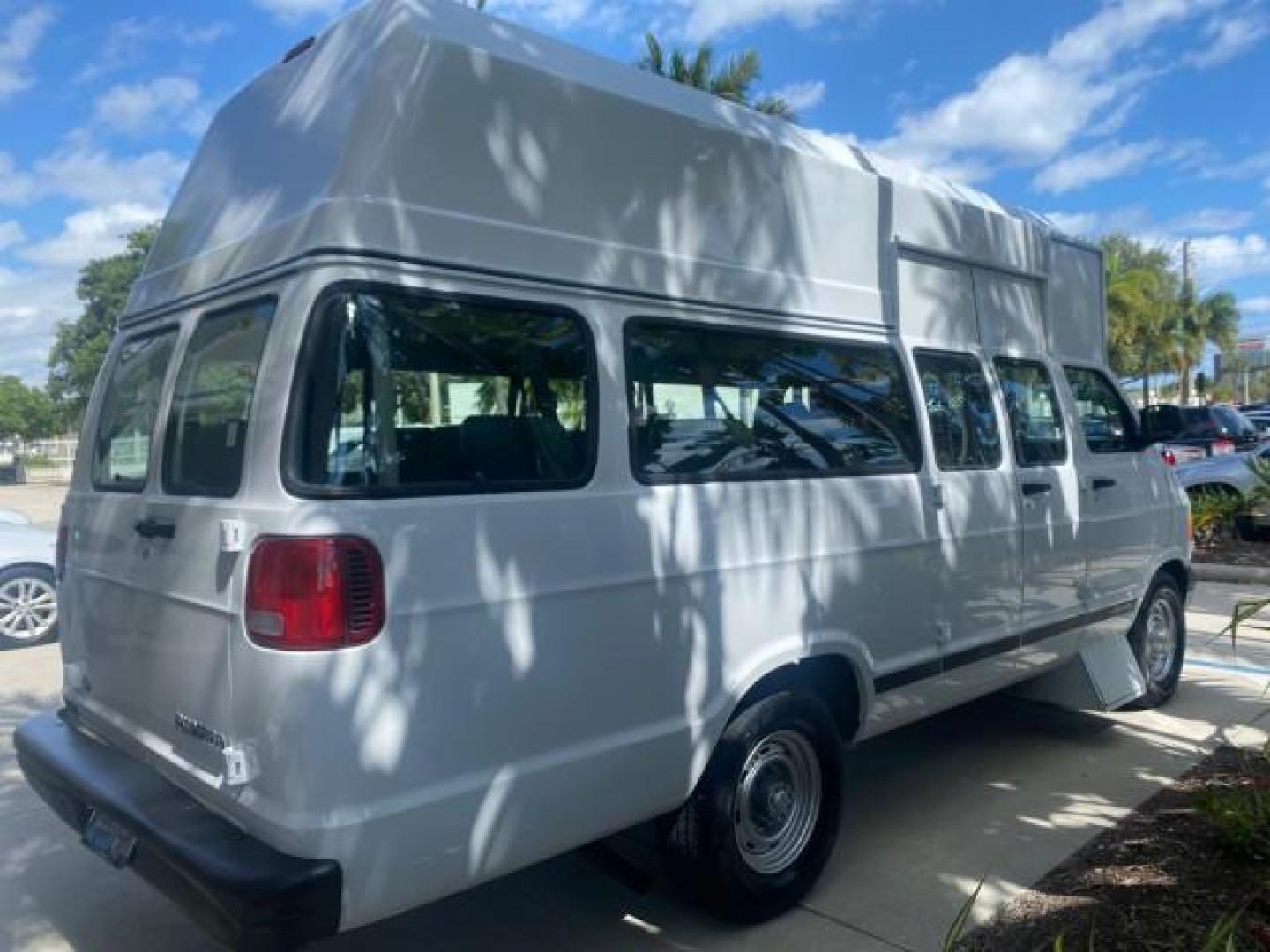 2002 Bright White /Dark Slate Gray Dodge Ram Van LOW MILES 61,263 HIGH TOP CONVERSION (2B7LB31Z42K) with an 5.9L MPI V8 Magnum Engine engine, Automatic transmission, located at 4701 North Dixie Hwy, Pompano Beach, FL, 33064, (954) 422-2889, 26.240938, -80.123474 - OUR WEBPAGE FLORIDACARS1.COM HAS OVER 100 PHOTOS AND FREE CARFAX LINK 2002 DODGE RAM VAN 3500 MAXI EXTENDED HIGH TOP 11 SEATER HANDICAP LIFT VIN: 2B7LB31Z42K117751 2 B 7 L B 3 1 Z 4 2 K 1 1 7 7 5 1 VAN 5.9L V8 F OHV 16V GASOLINE REAR WHEEL DRIVE Features ABS Brakes Air Conditioning AM/FM Stereo Auto - Photo#7