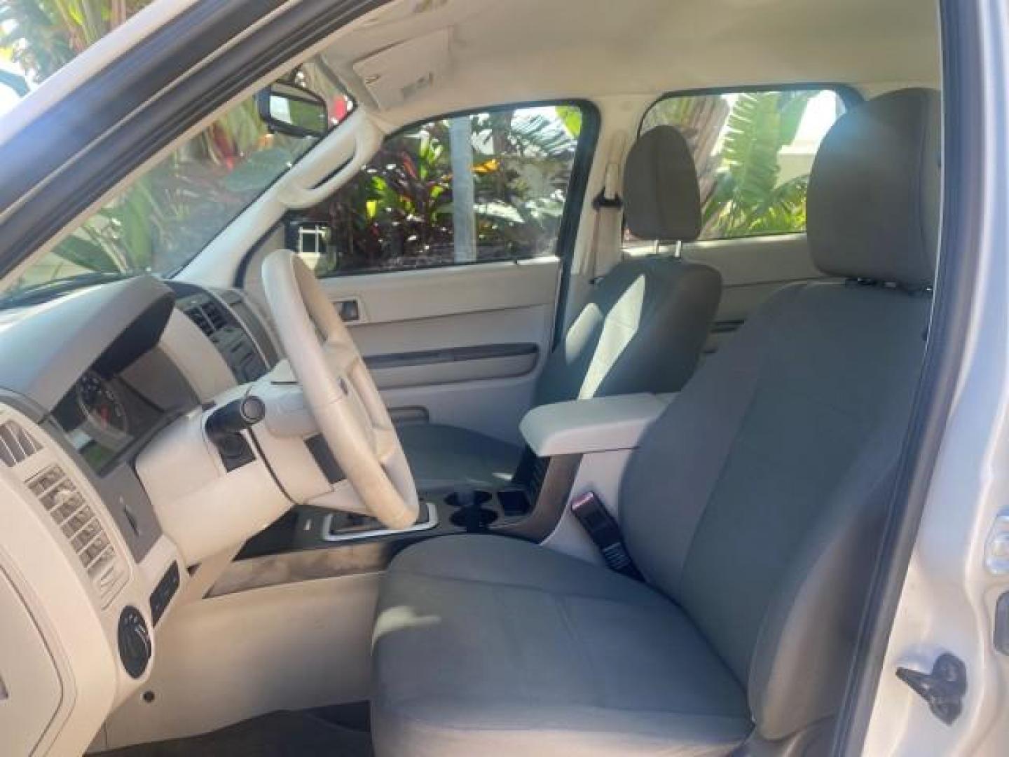 2011 Oxford White /Stone Ford Escape XLS LOW MILES 28,150 (1FMCU0C76BK) with an 2.5L I4 Duratec Engine engine, Automatic transmission, located at 4701 North Dixie Hwy, Pompano Beach, FL, 33064, (954) 422-2889, 26.240938, -80.123474 - OUR WEBPAGE FLORIDACARS1.COM HAS OVER 100 PHOTOS AND FREE CARFAX LINK 2011 FORD ESCAPE XLS VIN: 1FMCU0C76BKB57805 1 F M C U 0 C 7 6 B K B 5 7 8 0 5 4 DOOR WAGON/SPORT UTILITY 2.5L I4 F DOHC 16V GASOLINE FRONT WHEEL DRIVE Features ABS Brakes Air Conditioning Alloy Wheels AM/FM Stereo Automatic Transm - Photo#44