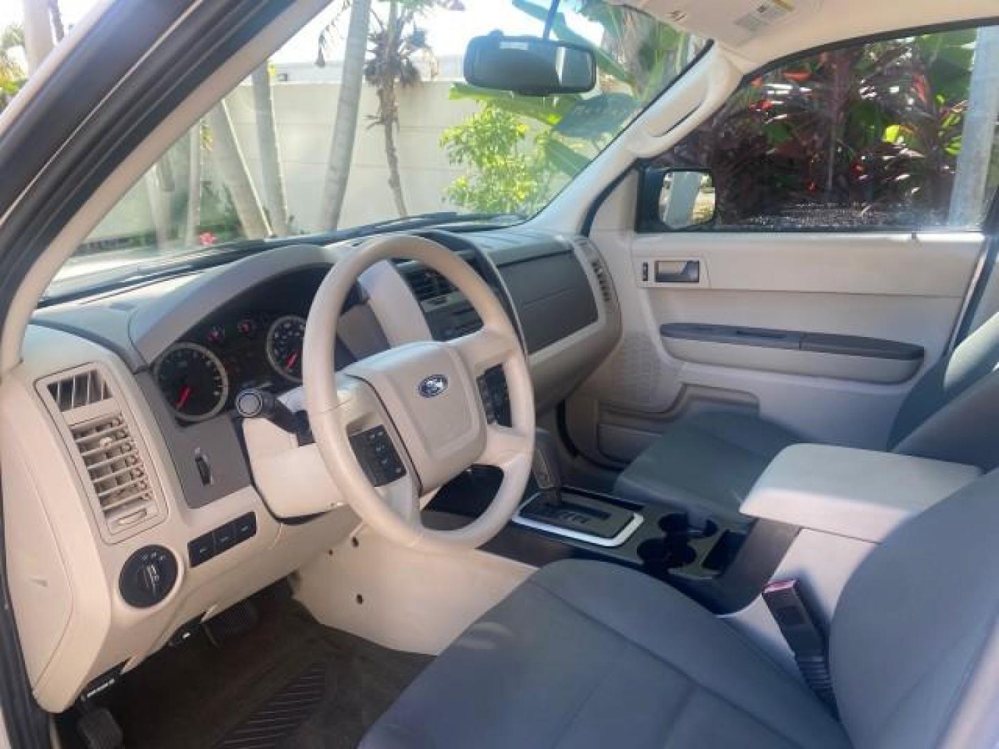 2011 Oxford White /Stone Ford Escape XLS LOW MILES 28,150 (1FMCU0C76BK) with an 2.5L I4 Duratec Engine engine, Automatic transmission, located at 4701 North Dixie Hwy, Pompano Beach, FL, 33064, (954) 422-2889, 26.240938, -80.123474 - OUR WEBPAGE FLORIDACARS1.COM HAS OVER 100 PHOTOS AND FREE CARFAX LINK 2011 FORD ESCAPE XLS VIN: 1FMCU0C76BKB57805 1 F M C U 0 C 7 6 B K B 5 7 8 0 5 4 DOOR WAGON/SPORT UTILITY 2.5L I4 F DOHC 16V GASOLINE FRONT WHEEL DRIVE Features ABS Brakes Air Conditioning Alloy Wheels AM/FM Stereo Automatic Transm - Photo#47