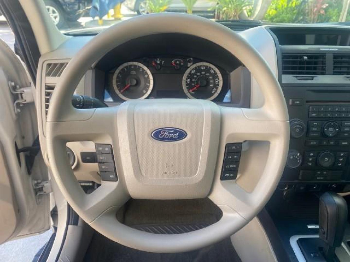 2011 Oxford White /Stone Ford Escape XLS LOW MILES 28,150 (1FMCU0C76BK) with an 2.5L I4 Duratec Engine engine, Automatic transmission, located at 4701 North Dixie Hwy, Pompano Beach, FL, 33064, (954) 422-2889, 26.240938, -80.123474 - OUR WEBPAGE FLORIDACARS1.COM HAS OVER 100 PHOTOS AND FREE CARFAX LINK 2011 FORD ESCAPE XLS VIN: 1FMCU0C76BKB57805 1 F M C U 0 C 7 6 B K B 5 7 8 0 5 4 DOOR WAGON/SPORT UTILITY 2.5L I4 F DOHC 16V GASOLINE FRONT WHEEL DRIVE Features ABS Brakes Air Conditioning Alloy Wheels AM/FM Stereo Automatic Transm - Photo#49