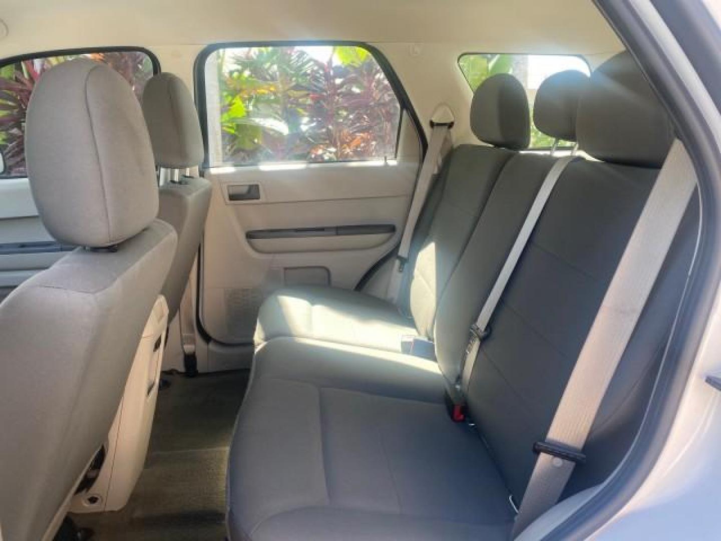 2011 Oxford White /Stone Ford Escape XLS LOW MILES 28,150 (1FMCU0C76BK) with an 2.5L I4 Duratec Engine engine, Automatic transmission, located at 4701 North Dixie Hwy, Pompano Beach, FL, 33064, (954) 422-2889, 26.240938, -80.123474 - OUR WEBPAGE FLORIDACARS1.COM HAS OVER 100 PHOTOS AND FREE CARFAX LINK 2011 FORD ESCAPE XLS VIN: 1FMCU0C76BKB57805 1 F M C U 0 C 7 6 B K B 5 7 8 0 5 4 DOOR WAGON/SPORT UTILITY 2.5L I4 F DOHC 16V GASOLINE FRONT WHEEL DRIVE Features ABS Brakes Air Conditioning Alloy Wheels AM/FM Stereo Automatic Transm - Photo#75