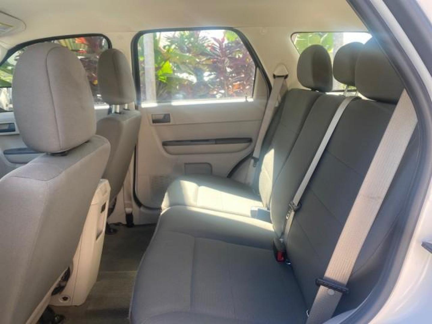 2011 Oxford White /Stone Ford Escape XLS LOW MILES 28,150 (1FMCU0C76BK) with an 2.5L I4 Duratec Engine engine, Automatic transmission, located at 4701 North Dixie Hwy, Pompano Beach, FL, 33064, (954) 422-2889, 26.240938, -80.123474 - OUR WEBPAGE FLORIDACARS1.COM HAS OVER 100 PHOTOS AND FREE CARFAX LINK 2011 FORD ESCAPE XLS VIN: 1FMCU0C76BKB57805 1 F M C U 0 C 7 6 B K B 5 7 8 0 5 4 DOOR WAGON/SPORT UTILITY 2.5L I4 F DOHC 16V GASOLINE FRONT WHEEL DRIVE Features ABS Brakes Air Conditioning Alloy Wheels AM/FM Stereo Automatic Transm - Photo#76