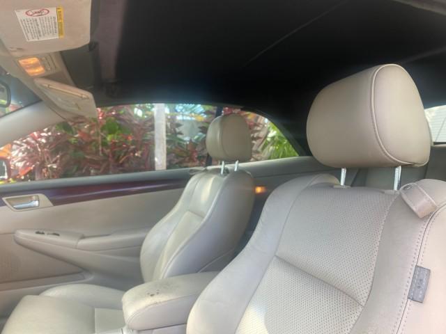 2005 Absolutely Red /Ivory Toyota Camry Solara SLE LOW MILES 63,889 (4T1FA38P85U) with an 3.3L DOHC SEFI VVT-i 24-Valve V6 Engine engine, Automatic transmission, located at 4701 North Dixie Hwy, Pompano Beach, FL, 33064, (954) 422-2889, 26.240938, -80.123474 - OUR WEBPAGE FLORIDACARS1.COM HAS OVER 100 PHOTOS AND FREE CARFAX LINK 2005 TOYOTA CAMRY SOLARA SLE V6 LOADED TOP OF THE LINE VIN: 4T1FA38P85U063157 4 T 1 F A 3 8 P 8 5 U 0 6 3 1 5 7 CONVERTIBLE 3.3L V6 F DOHC 24V GASOLINE FRONT WHEEL DRIVE Features ABS Brakes Air Conditioning Alloy Wheels AM/FM Ster - Photo#64